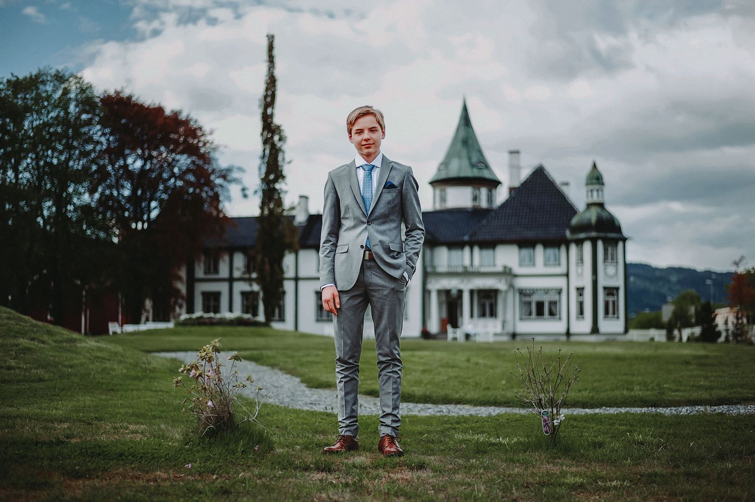 FOTOANE | Konfirmasjonsfoto Bårdshaug herregård | Orkanger