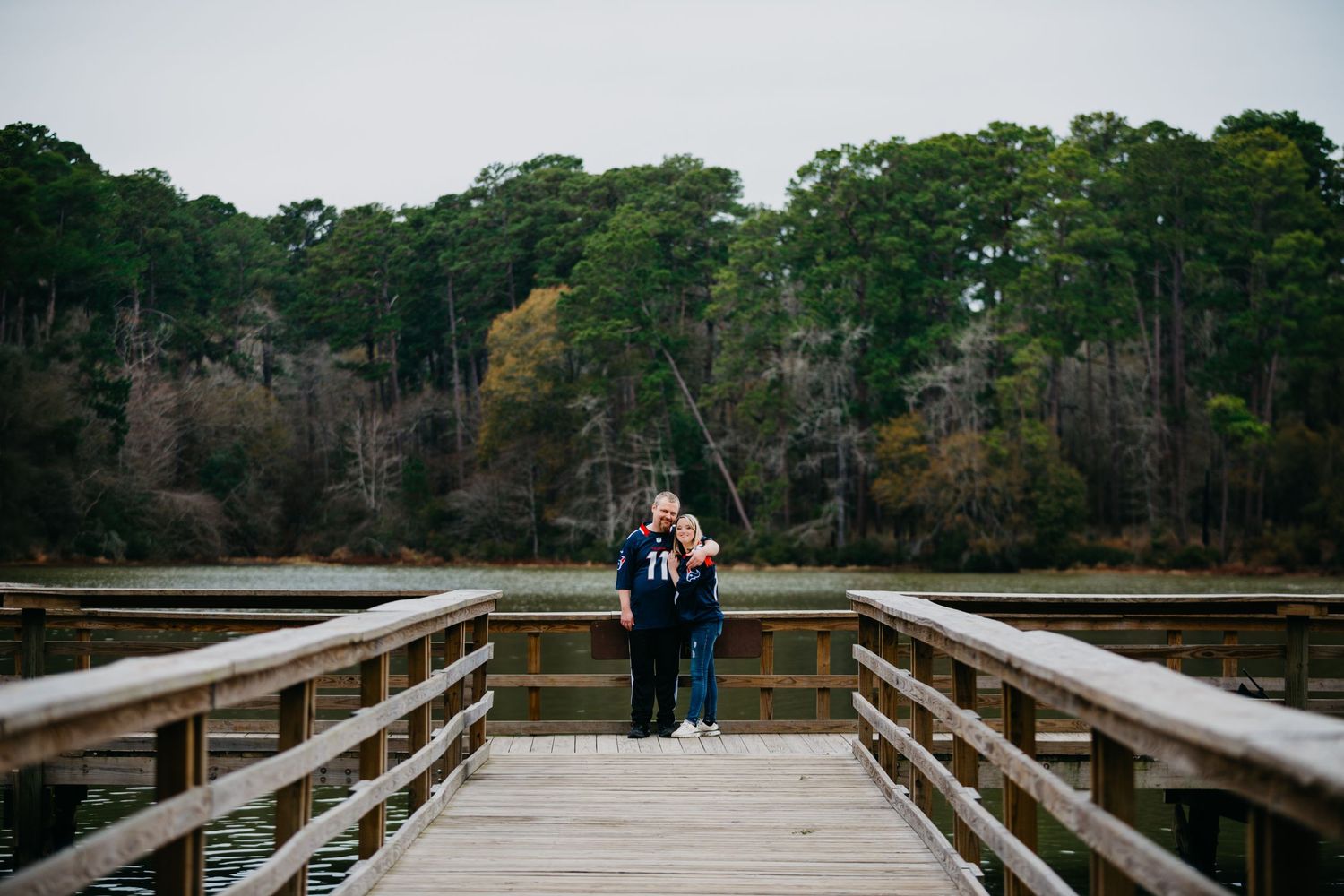 Holly and Thomas couples session by League City photographer Robert Paul | outdoors natural light