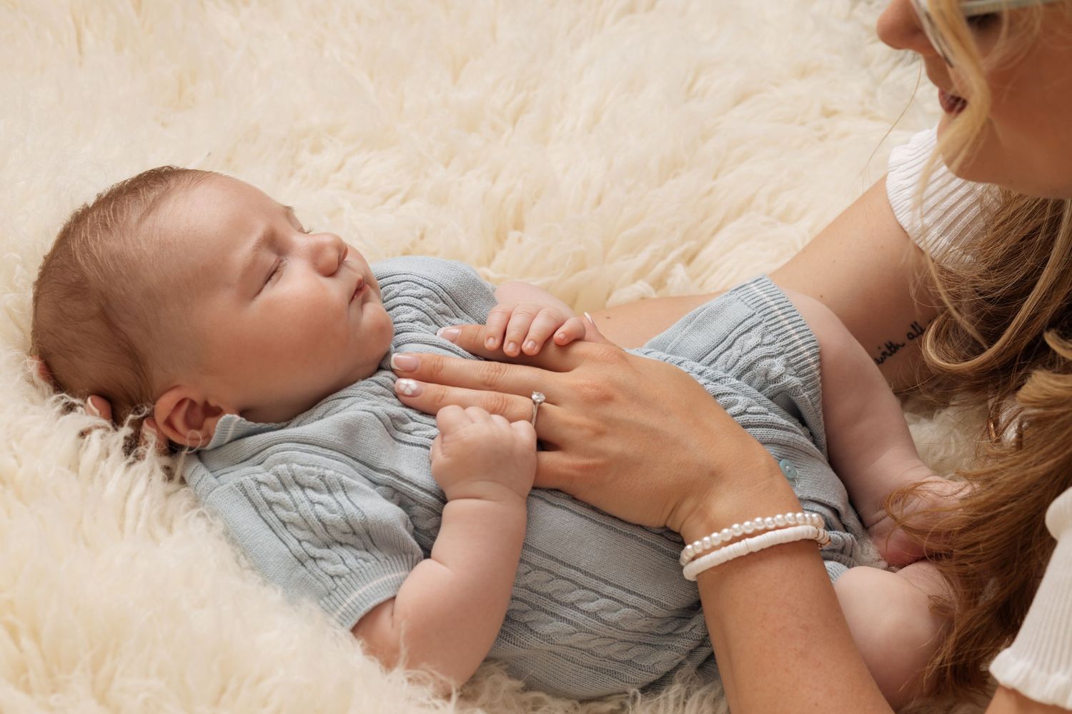 Mum and baby, relaxed