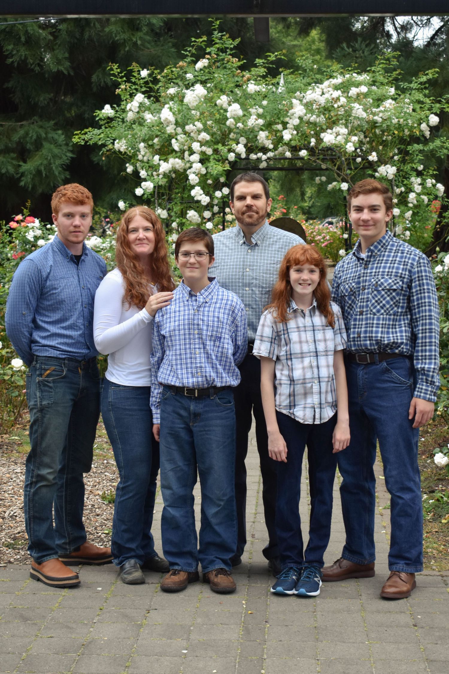 Dye family portrait taken Avery Park in Corvallis Oregon.