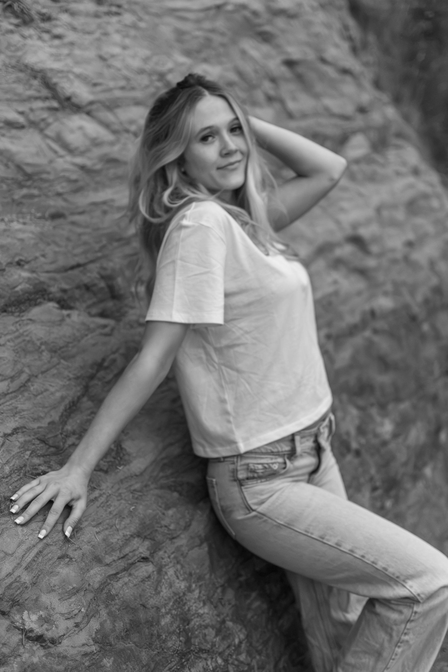Highschool senior photoshoot of girl in Newport Oregon.