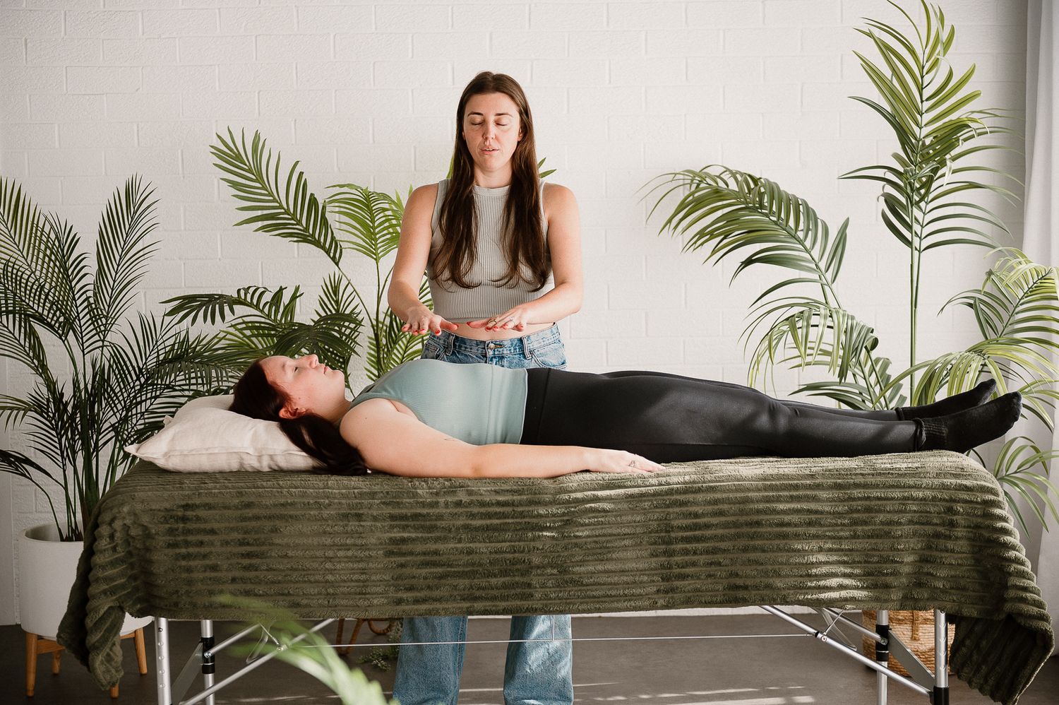 reiki mandurah, energy healer mandurah, reiki near me, reiki Rockingham, energy healer Rockingham, reiki, seduxion healing mandurah