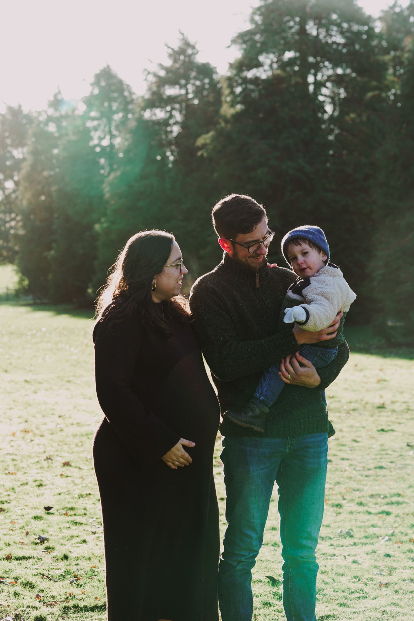 Natural light, outdoor family and maternity photos in Suffolk.