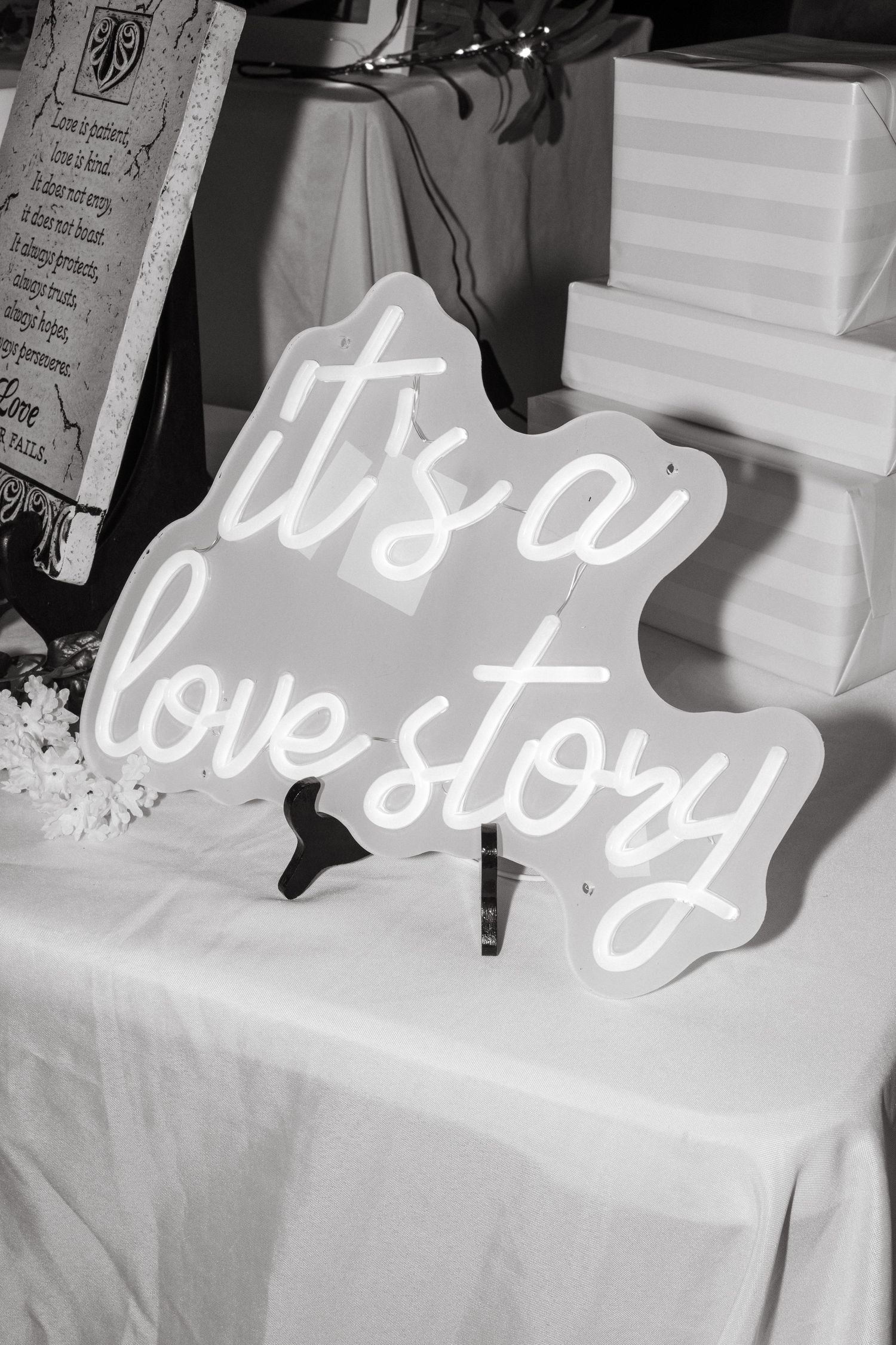 Detail reception table Tampa Florida wedding photographer