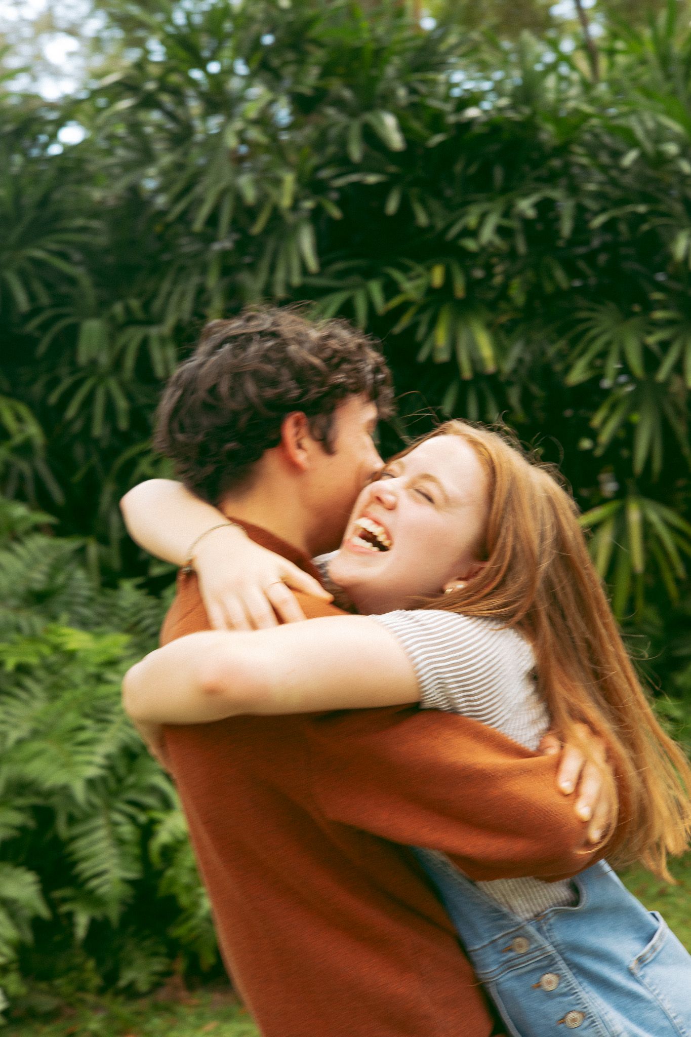 fall cozy couples session park Tampa Florida wedding and engagement photographer