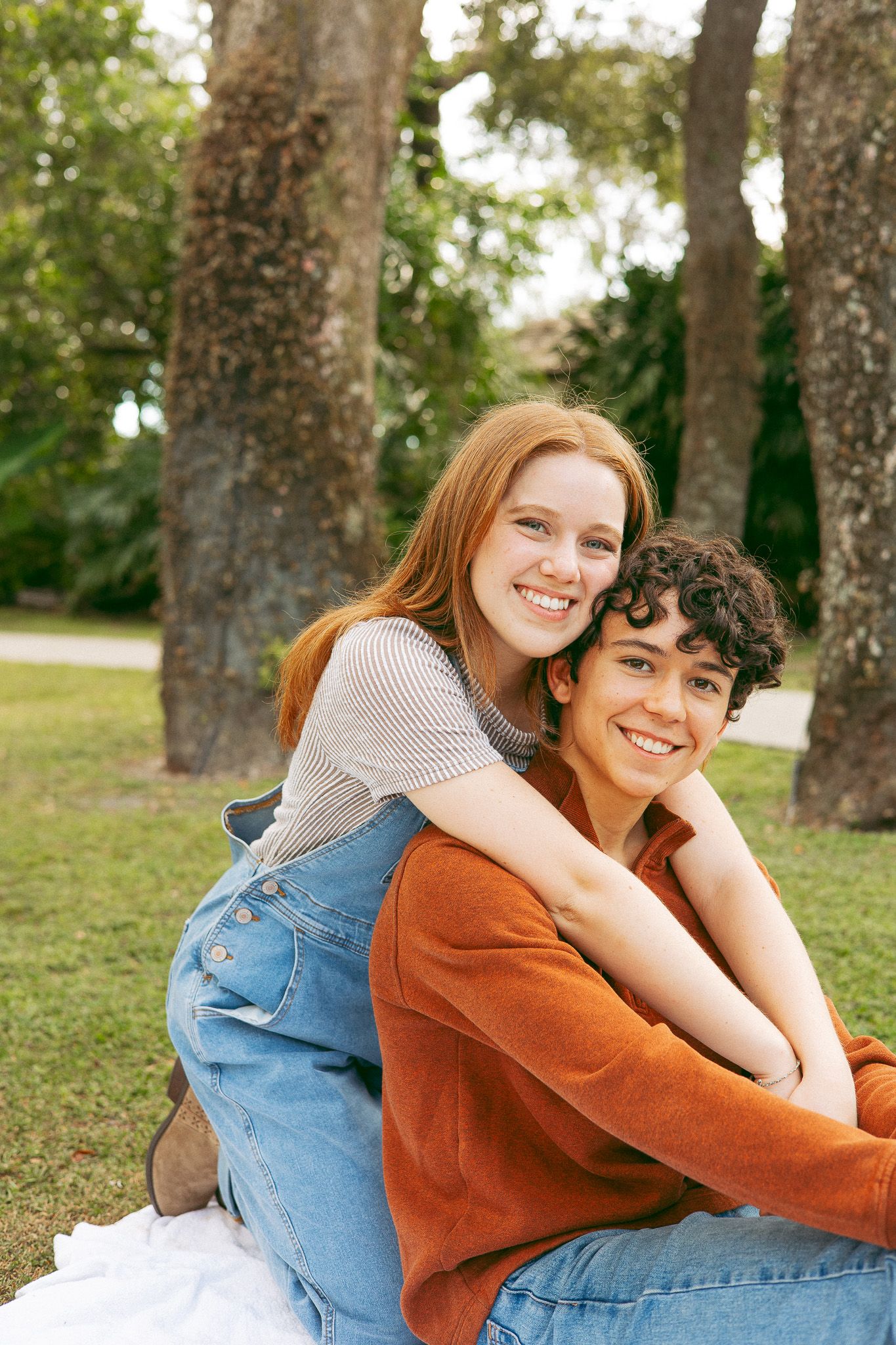 fall cozy couples session park Tampa Florida wedding and engagement photographer