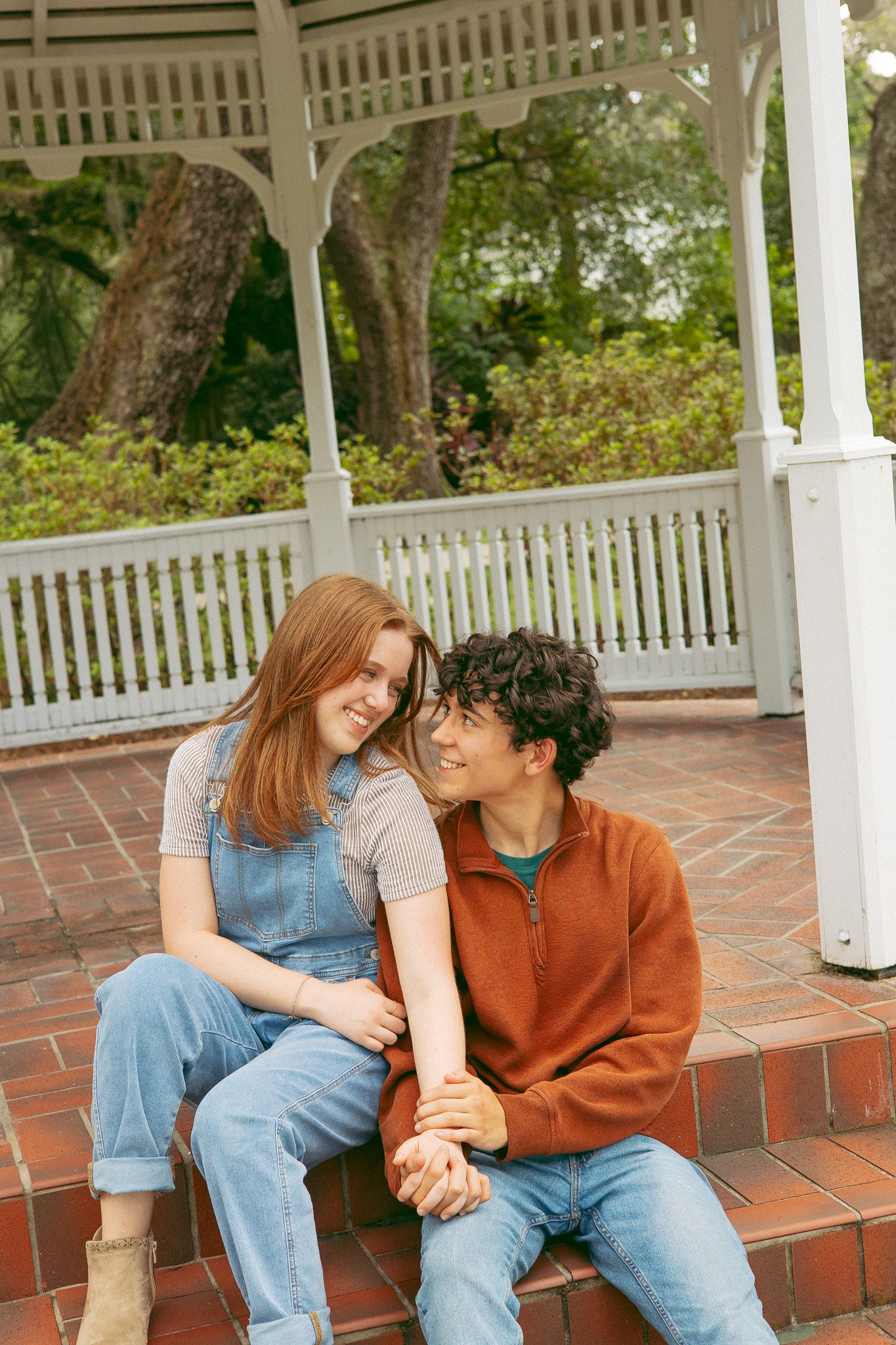 fall cozy couples session park Tampa Florida wedding and engagement photographer