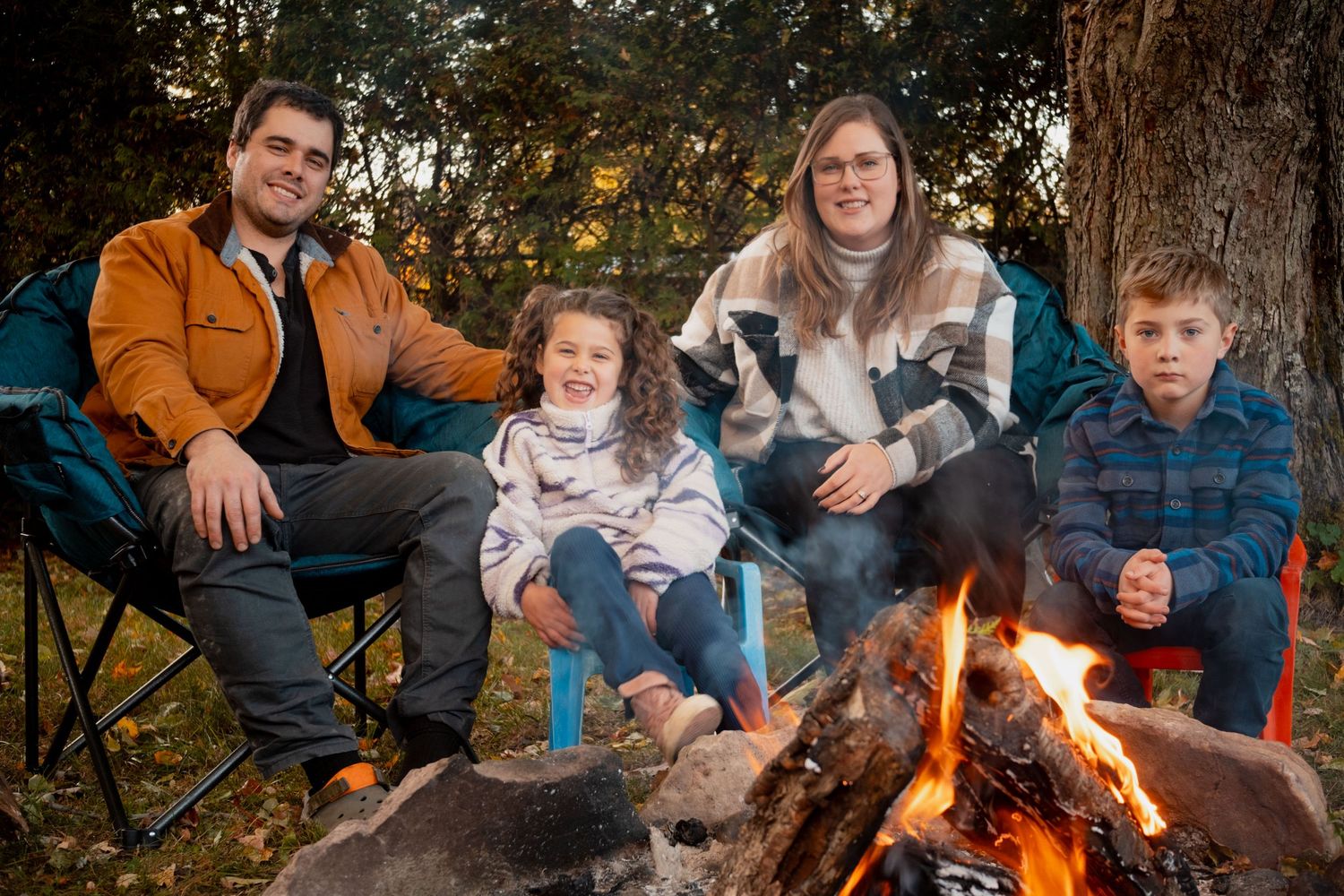 Documentary family photography focused on real moments
