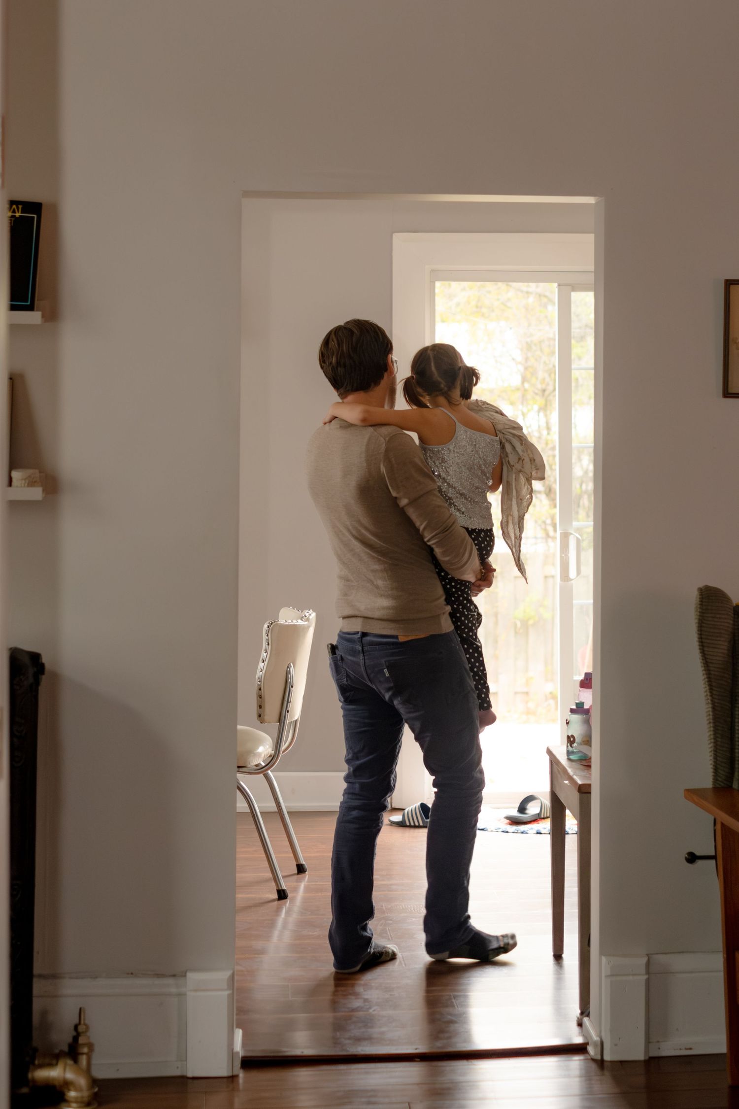 Candid family session with relaxed, unposed moments