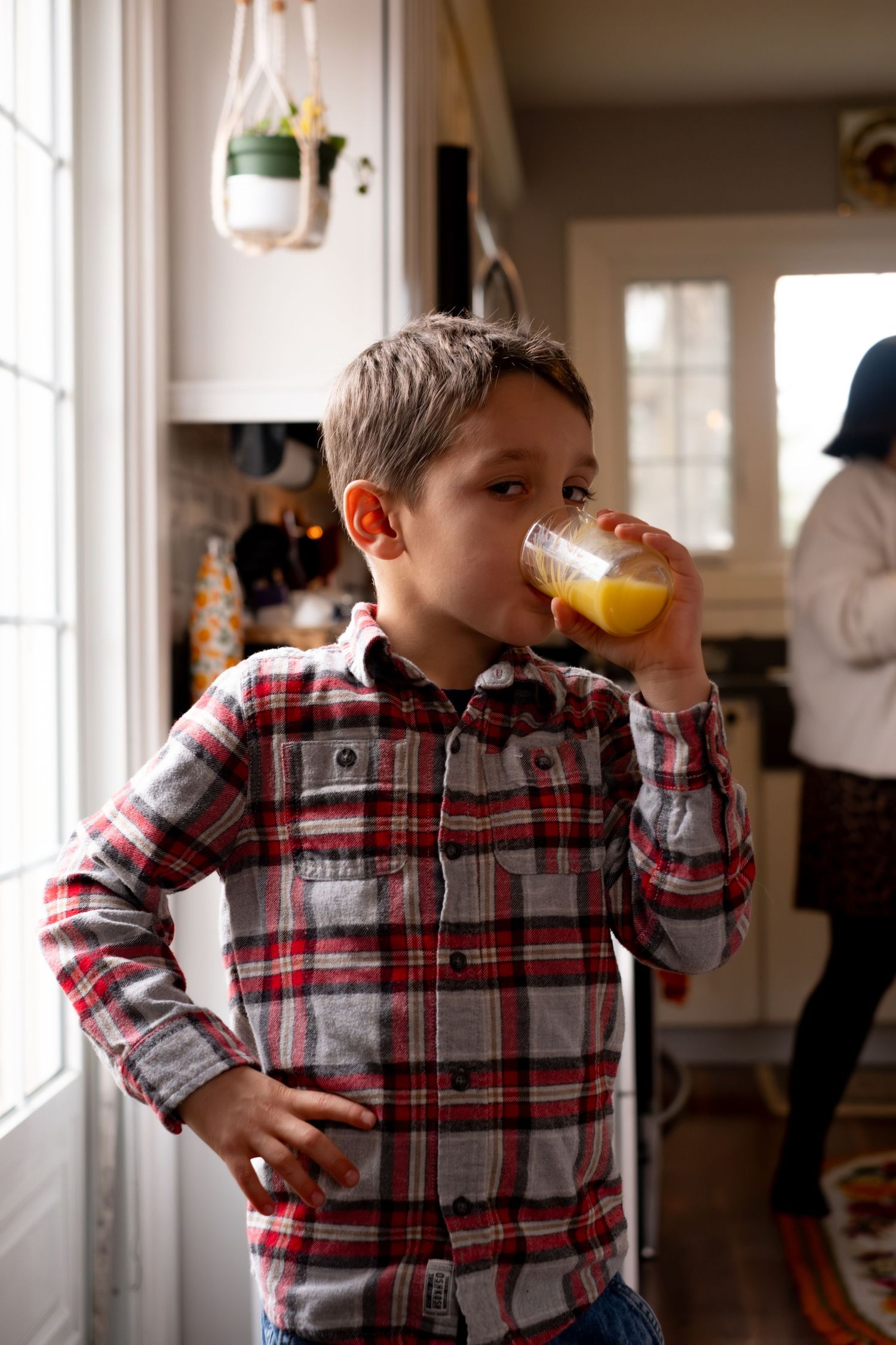 Lifestyle family photography capturing natural interaction and connection