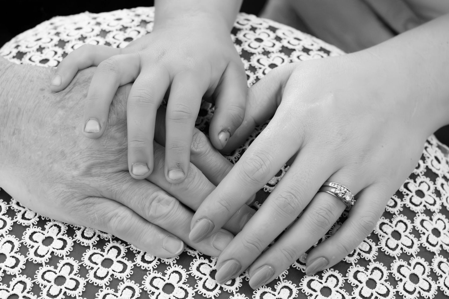Lifestyle family photography capturing natural interaction and connection