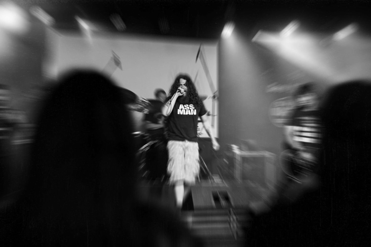 Live event photography showcasing candid interactions. Concert photography and videography in Sault Ste. Marie.