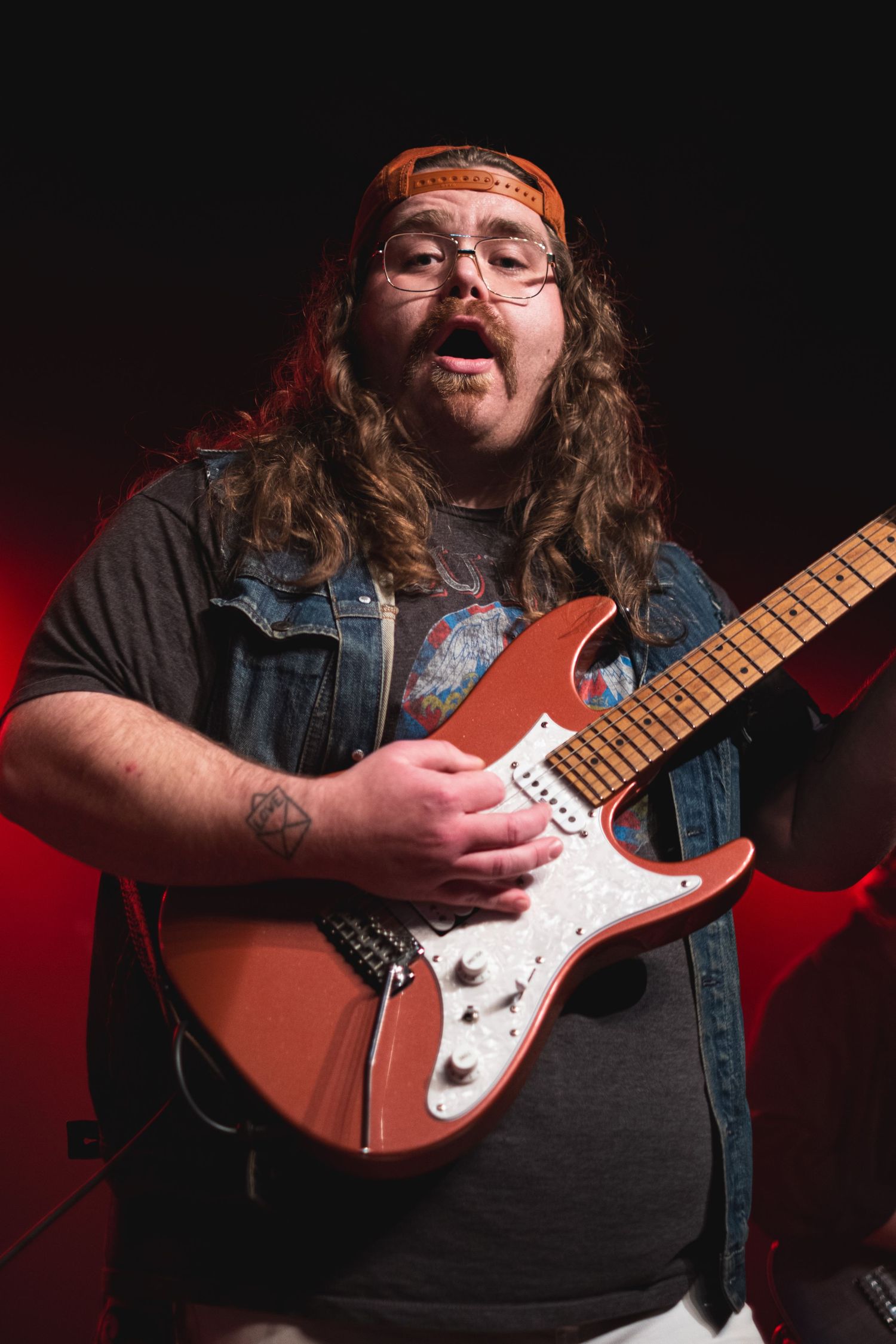 Live event photography showcasing candid interactions. Concert photography and videography in Sault Ste. Marie.