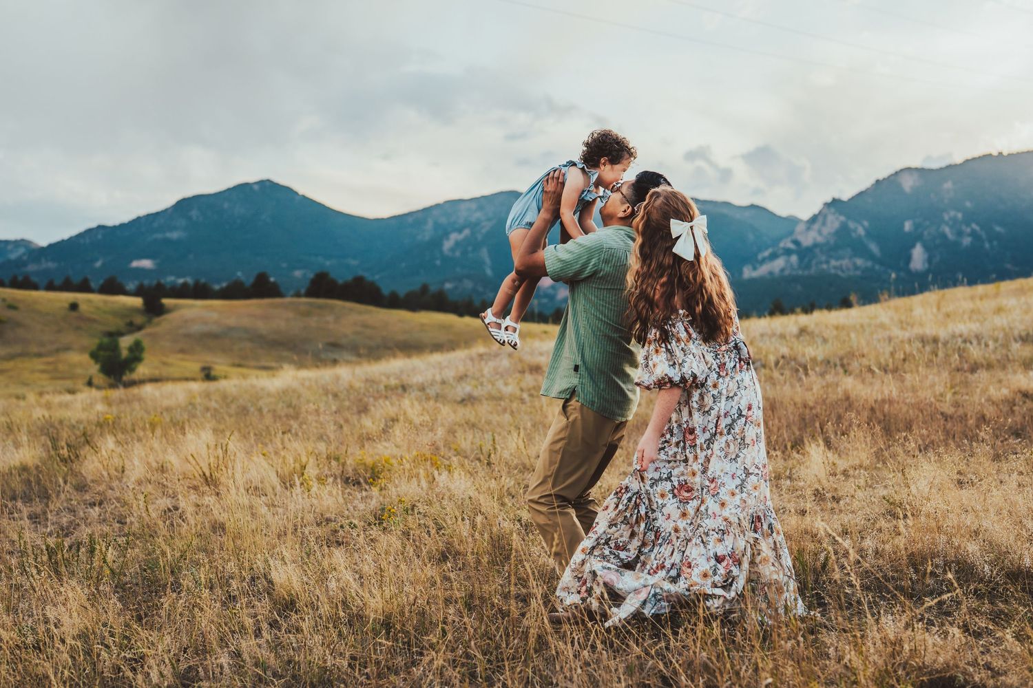 family photo session in the mountains of Boulder Colorado