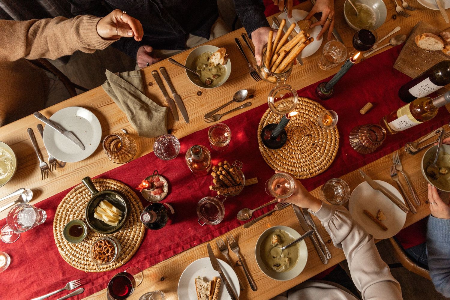 people serving themselves during ski chalet dining