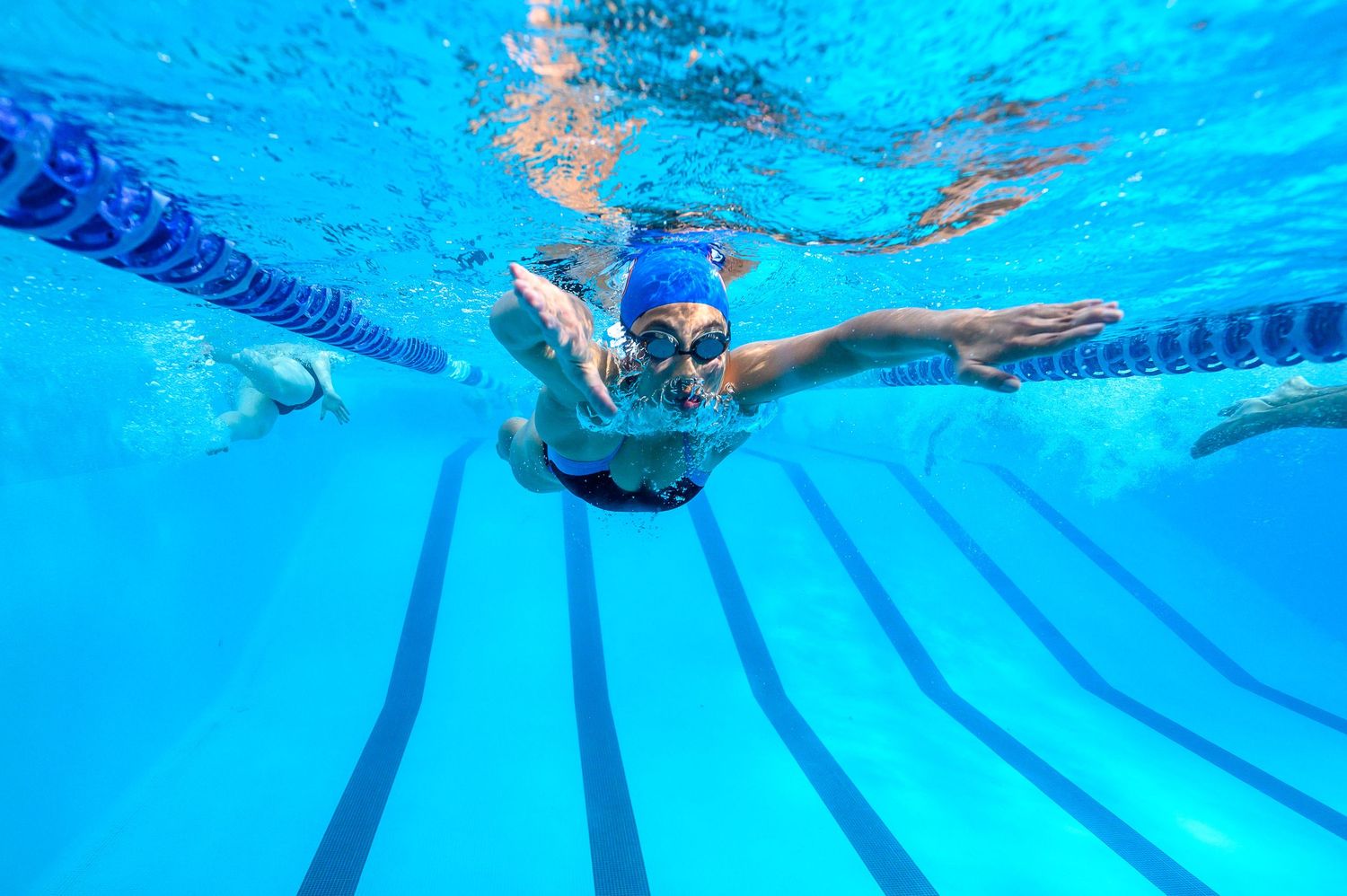 Proudly creating high-impact swim imagery for college athletes across New England.