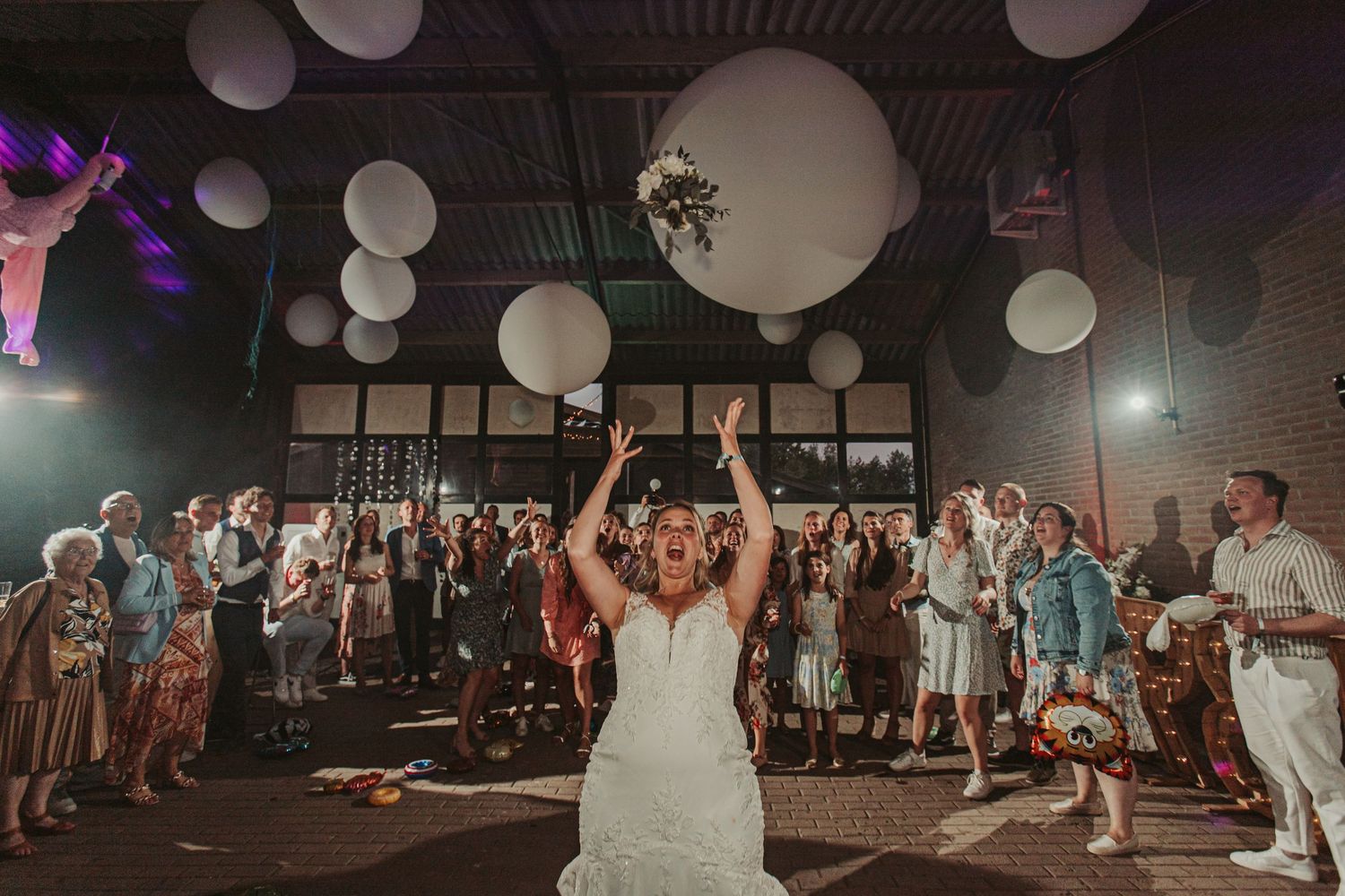 boeket gooien bruid