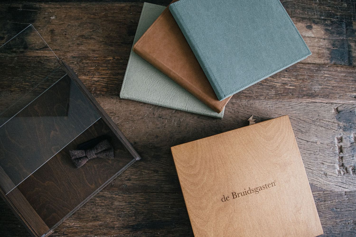 trouwalbums van de bruidsgasten