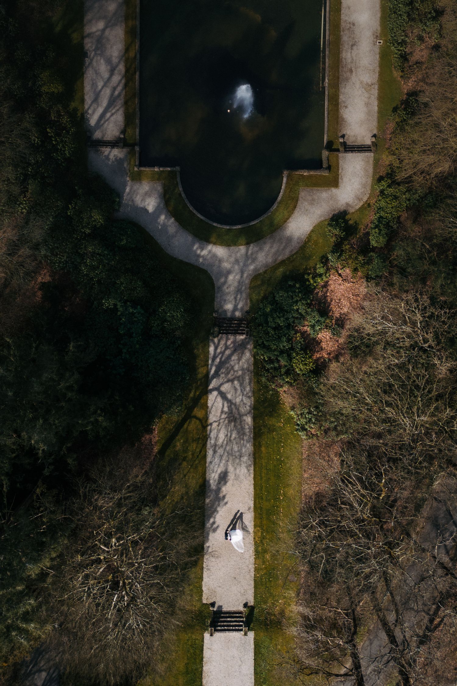 hooge vuursche bruidspaar drone shot