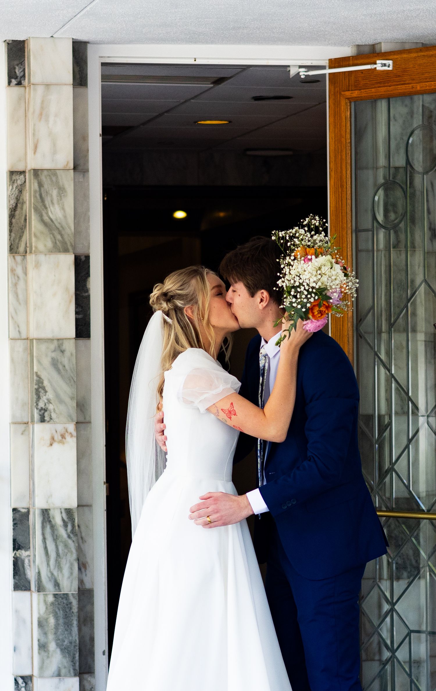 Bright and joyful temple wedding in Sacramento, CA captured by Katie Malinda. A timeless, romantic moment filled with love and natural light