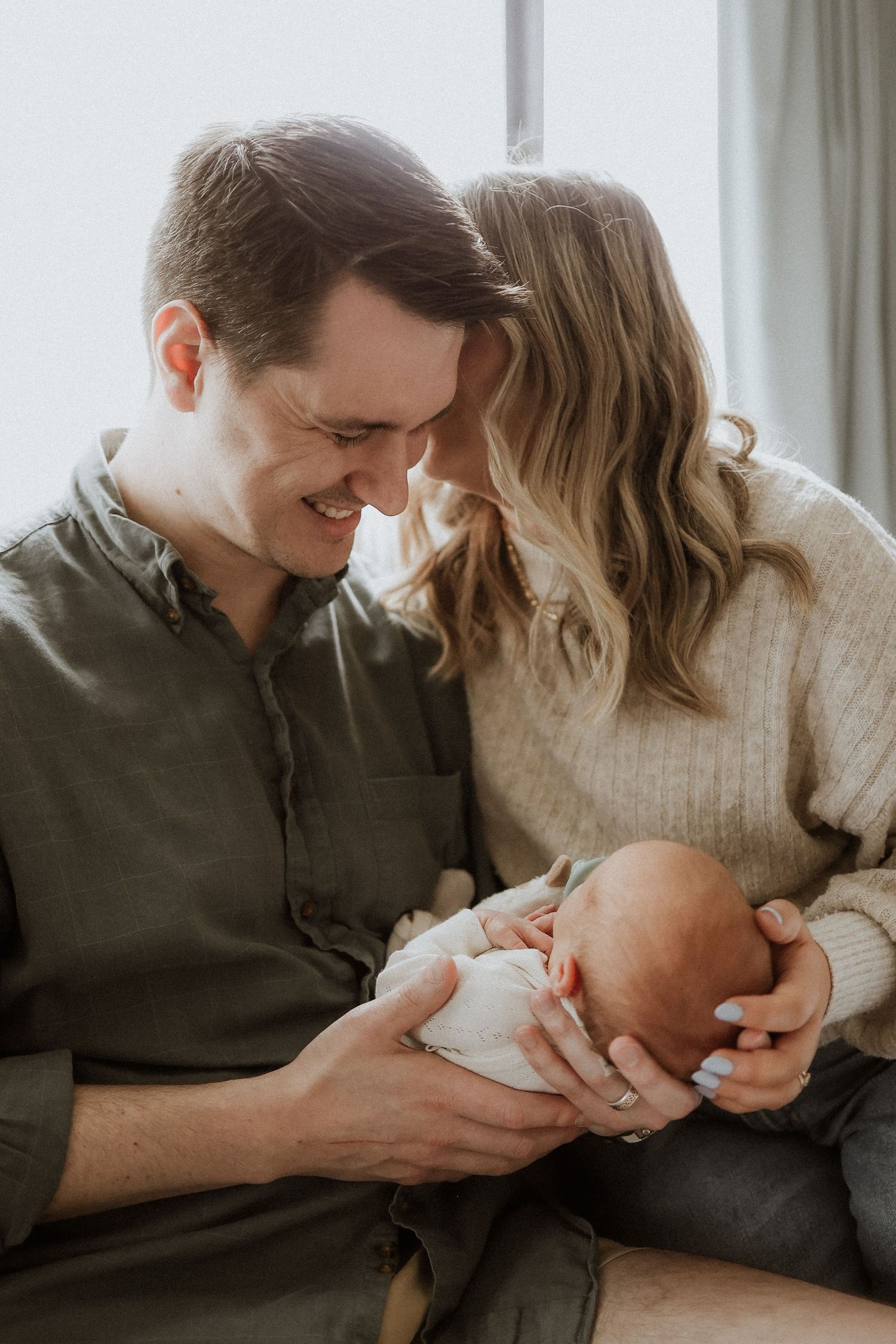 newborn family candid photograph in-home austin