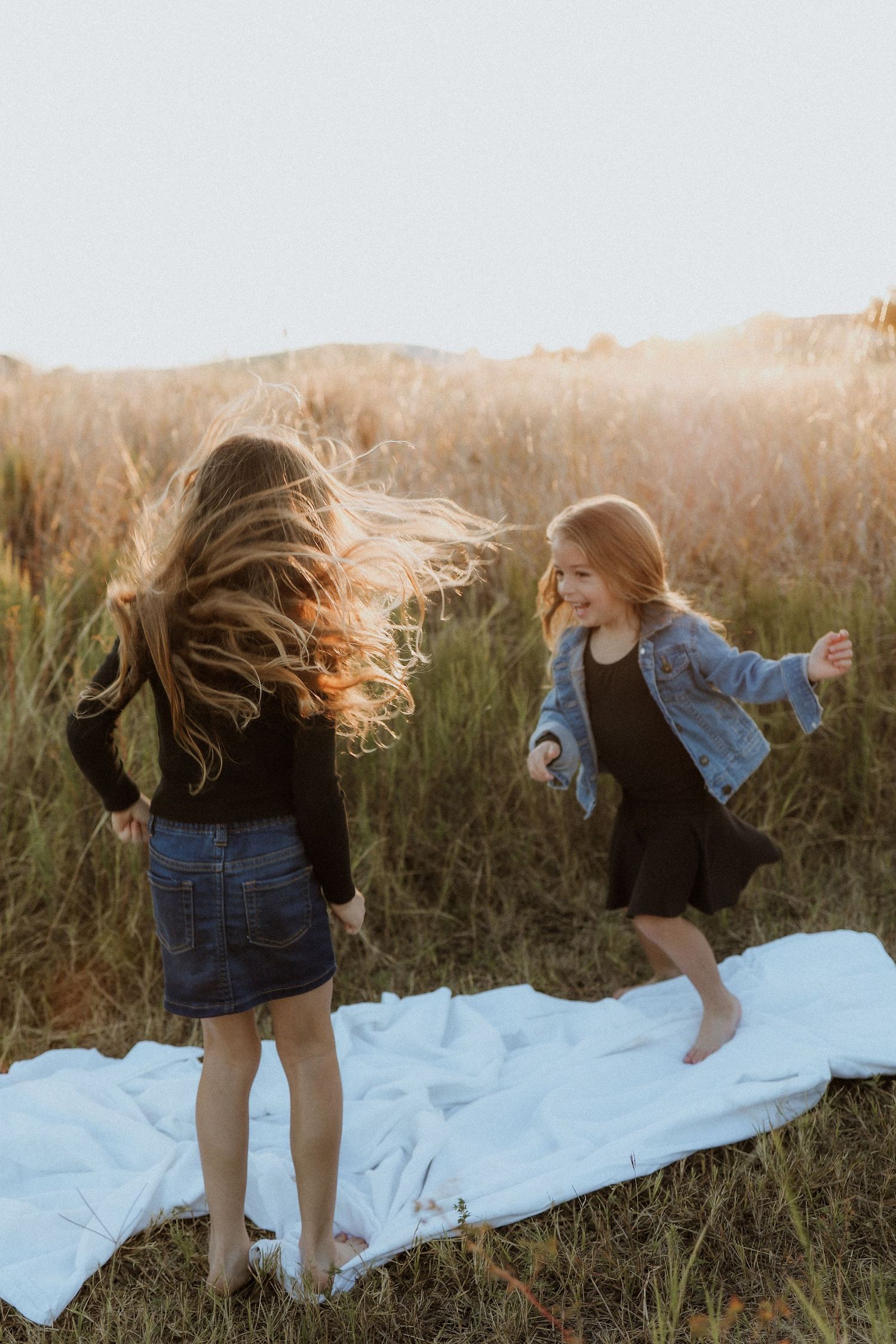 sisters dancing, field, hill country, austin, texas