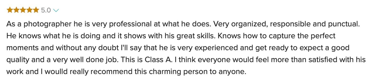 Five-star review praising Raymond as a very professional, organized and responsible photographer with great skills.