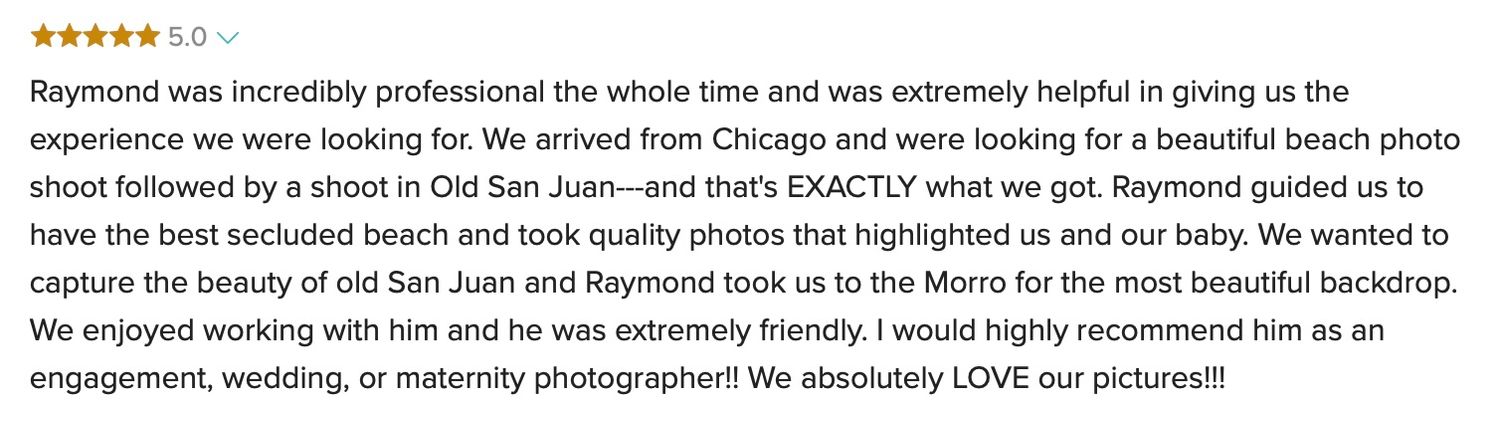Five-star review praising Raymond's beach and Old San Juan wedding photography expertise.