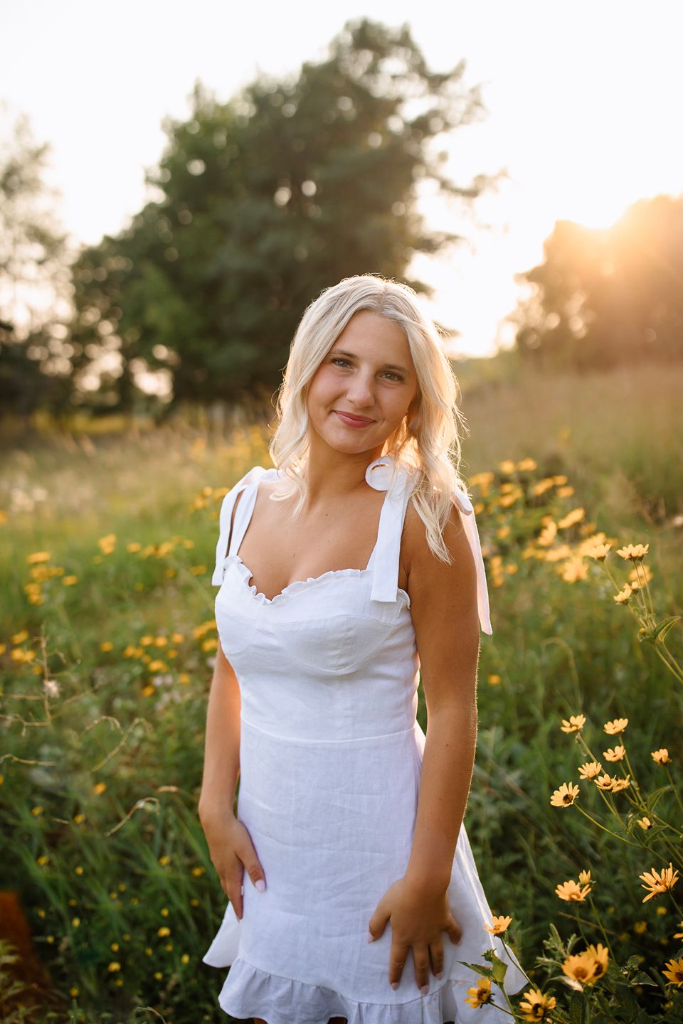 High school senior photography by Willow & Wren Photography in Waconia, Minnesota.  Waconia Minnesota High School Photography.