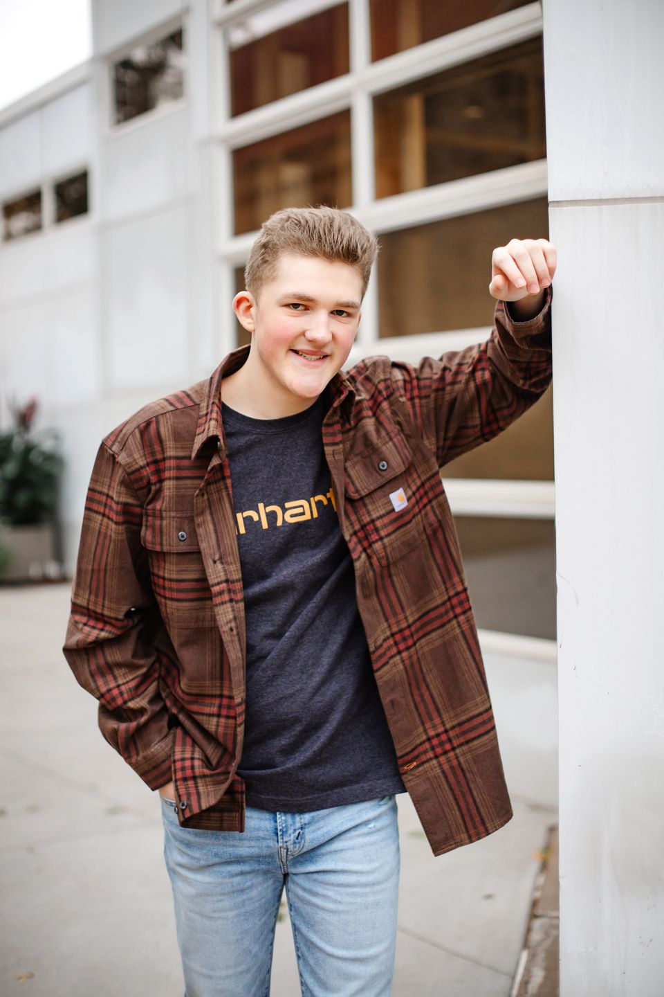 High school senior photography by Willow & Wren Photography in Chaska, Minnesota.