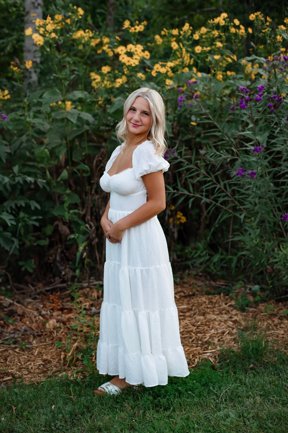 High school senior photography by Willow & Wren Photography in Waconia, Minnesota.  Waconia Minnesota High School Photography.
