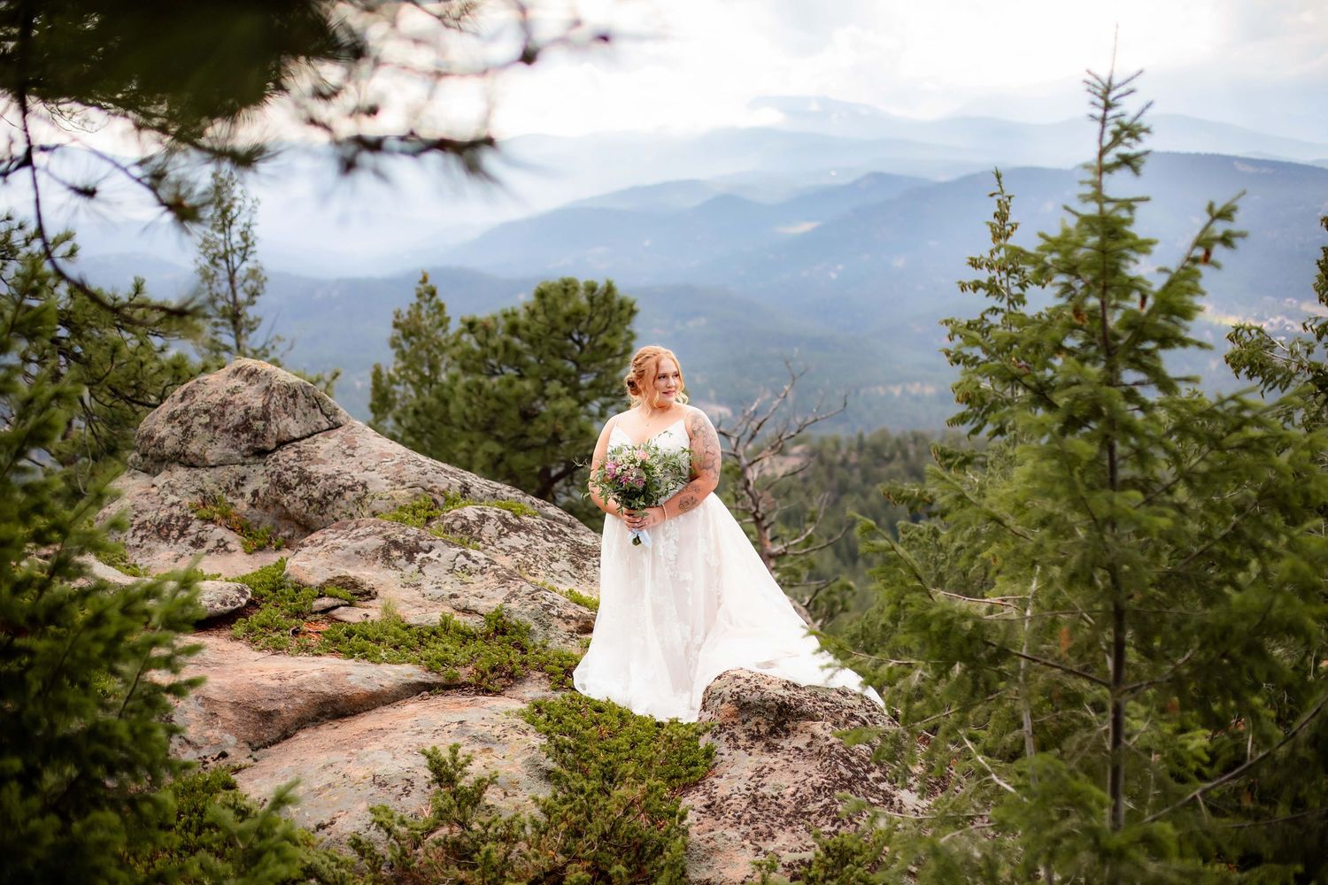 Willow & Wren Photography destination wedding in Colorado. Mountain wedding photography. Destination Wedding.