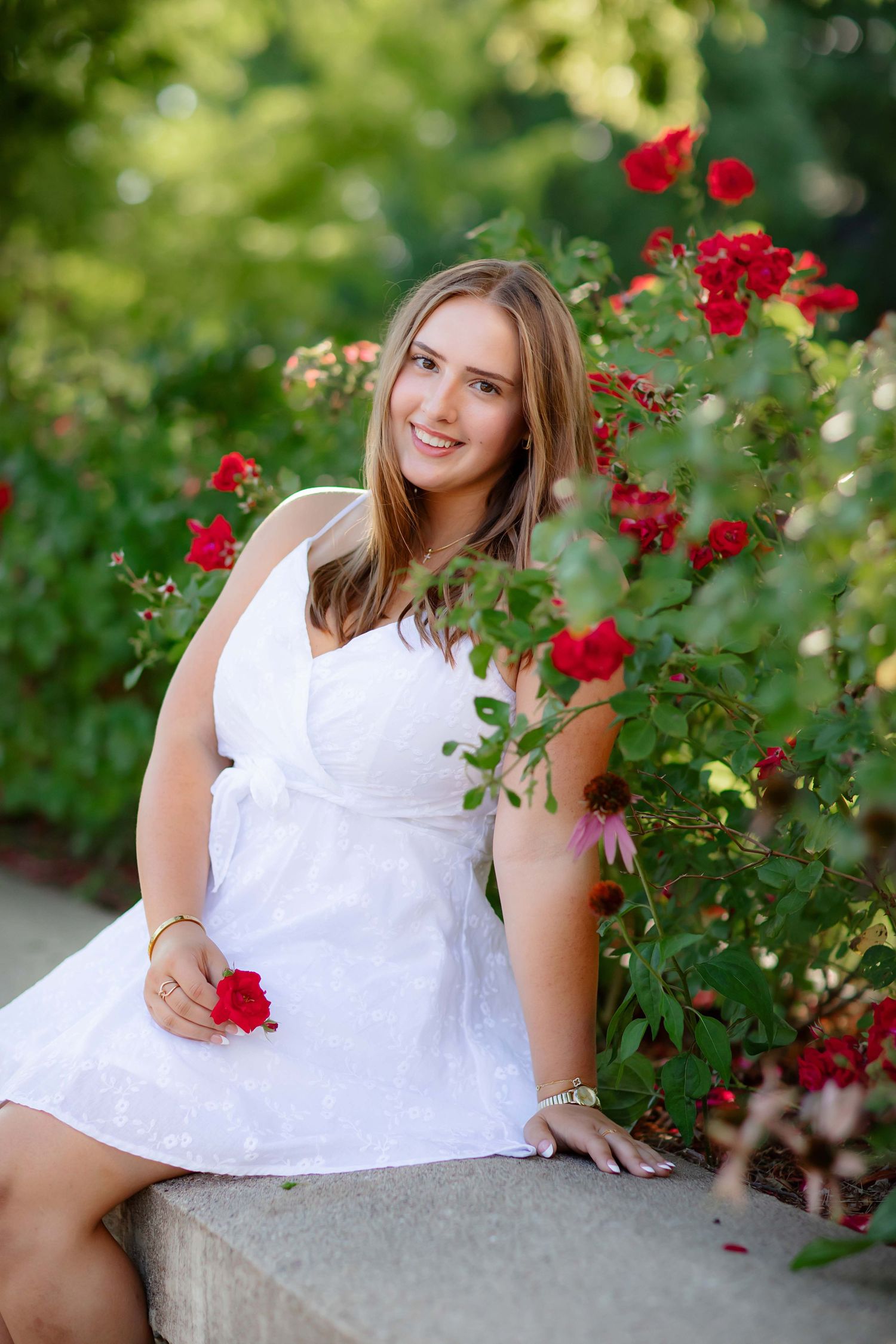 Minnesota High School Senior Photography with Willow & Wren Photography.  Downtown Chaska, Minnesota