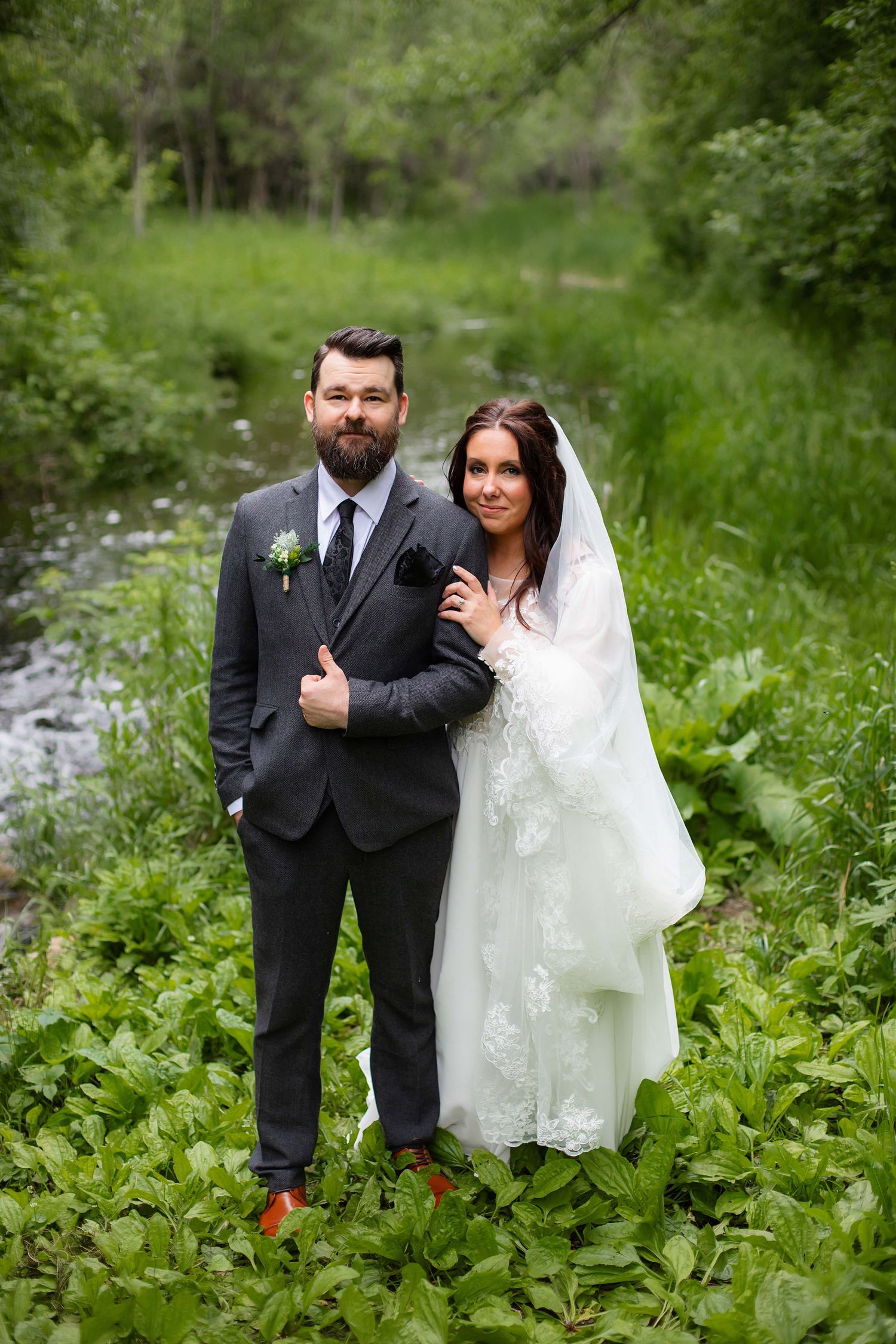 Newlywed couple. Alexandria, Minnesota Wedding Photography  by Willow & Wren Photography.  Intimate and small wedding photography.