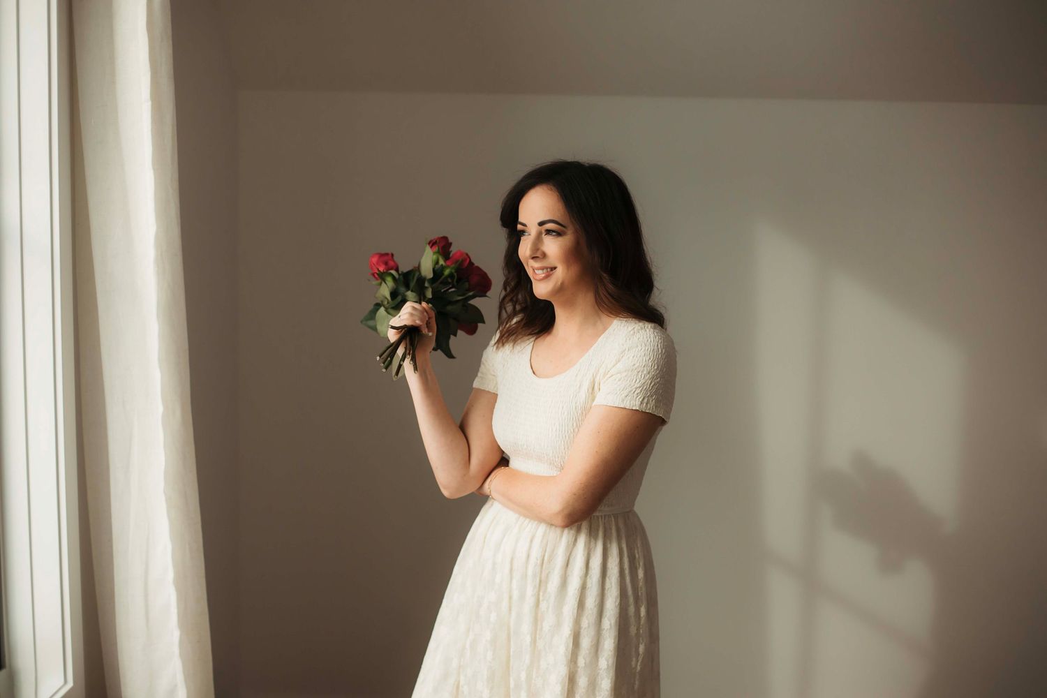 Willow & Wren Photography studio in Chaska, Minnesota. Portrait photography. Social media content photo shoot.