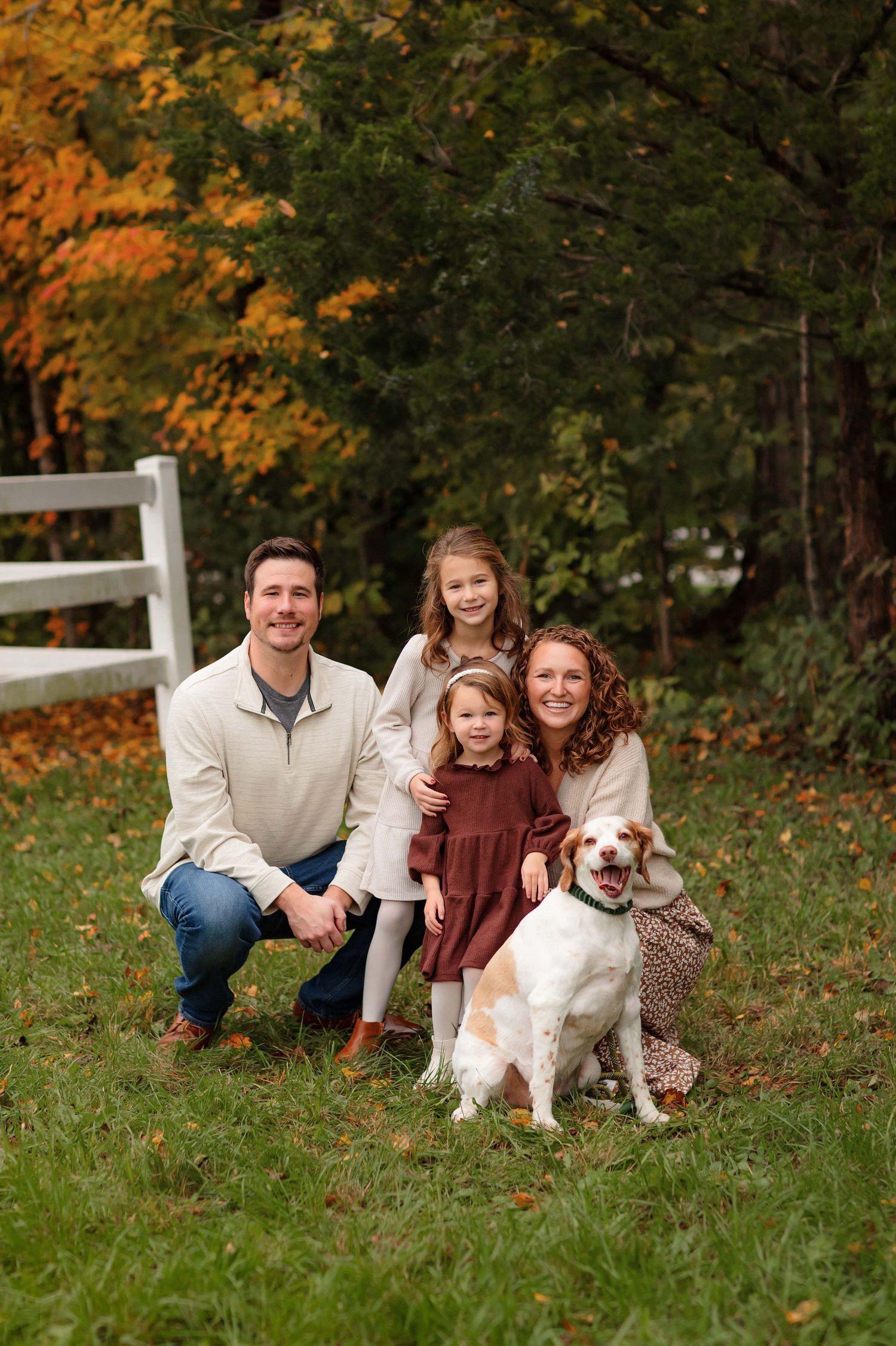 Willow & Wren Photography. Family mini session in the fall in Minnesota.