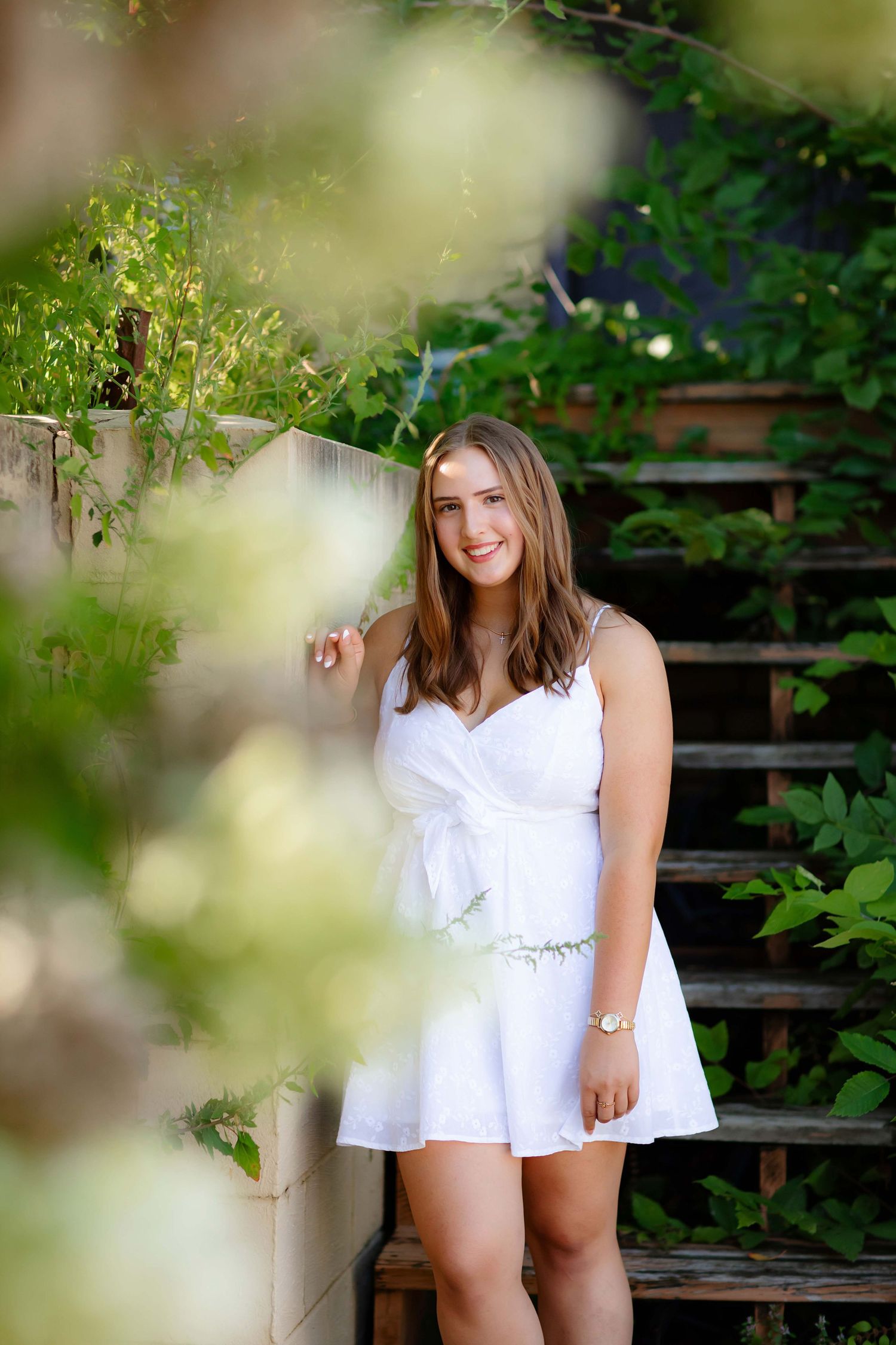 Minnesota High School Senior Photography with Willow & Wren Photography.  Downtown Chaska, Minnesota