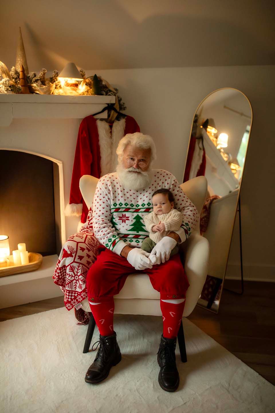 Santa Mini Sessions at Willow & Wren Photography