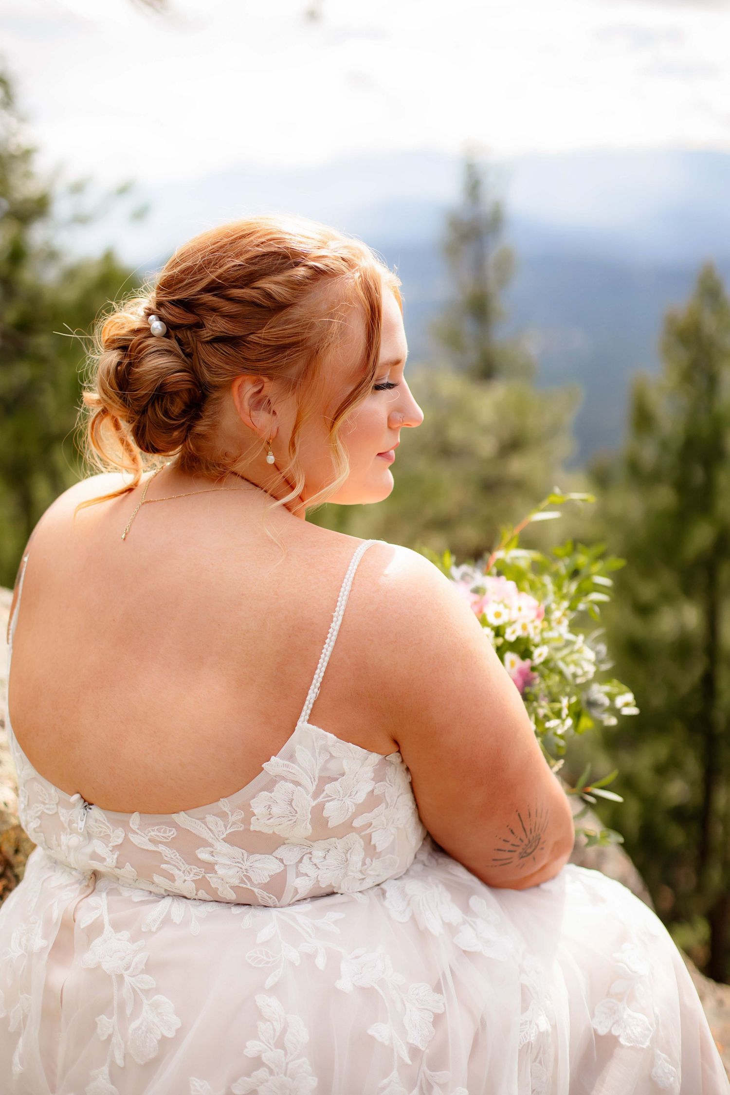 Willow & Wren Photography destination wedding in Colorado. Mountain wedding photography. Destination Wedding.