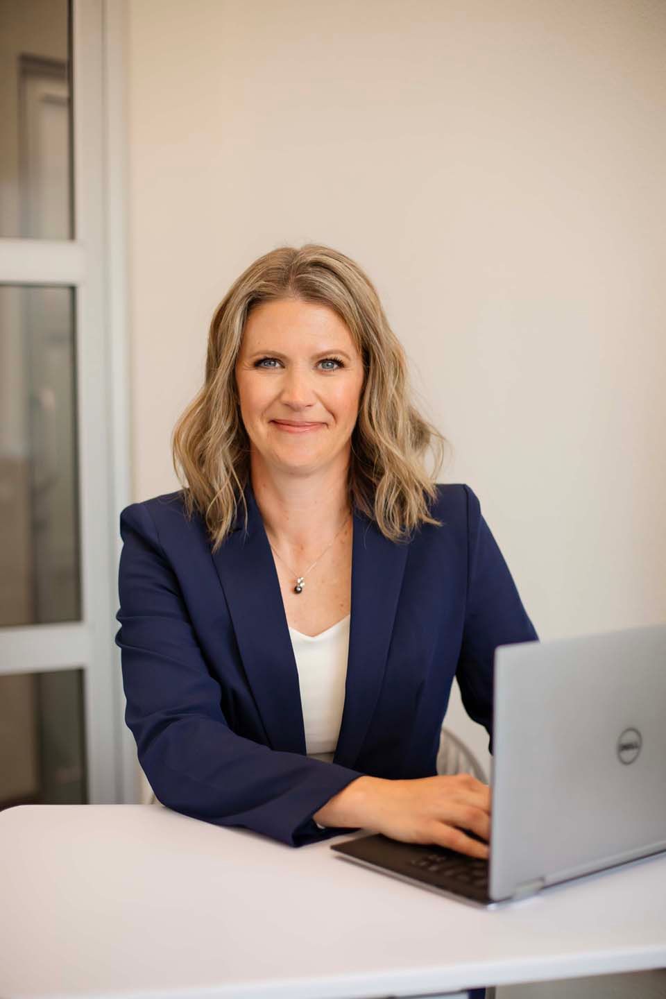 Professional businesswoman. Confident and clean business portraits by Willow & Wren Photography in Chanhassen, Minnesota.
