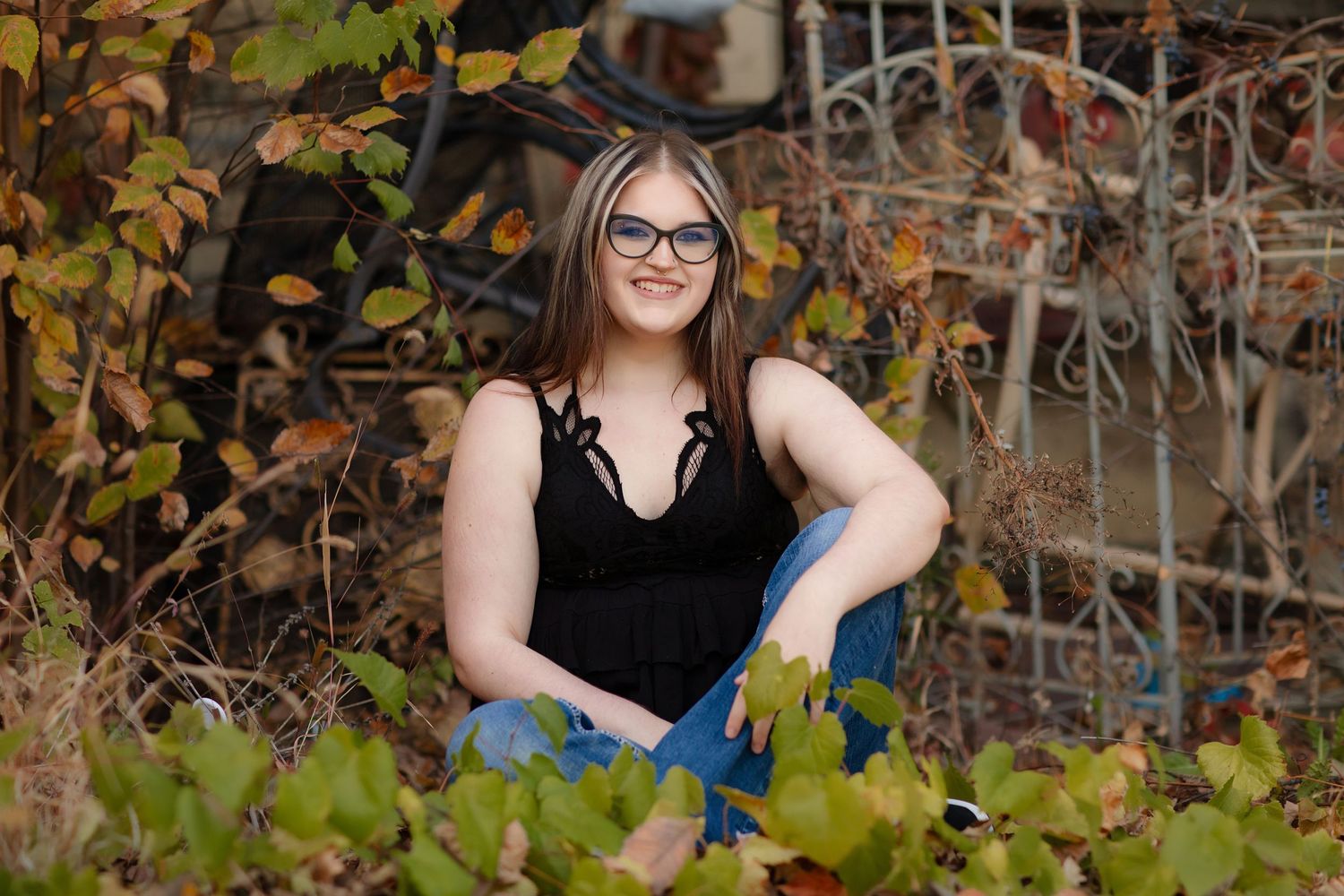 Chaska Minnesota High School Senior Photography with Willow & Wren Photography.