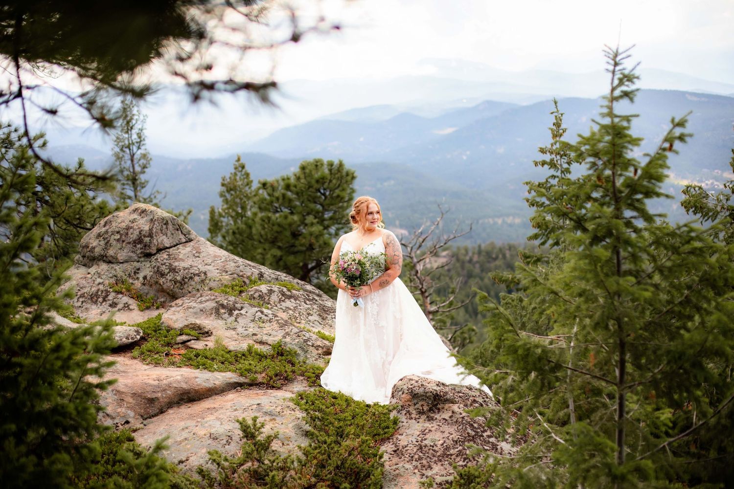 Willow & Wren Photography destination wedding in Colorado. Mountain wedding photography. Destination Wedding.