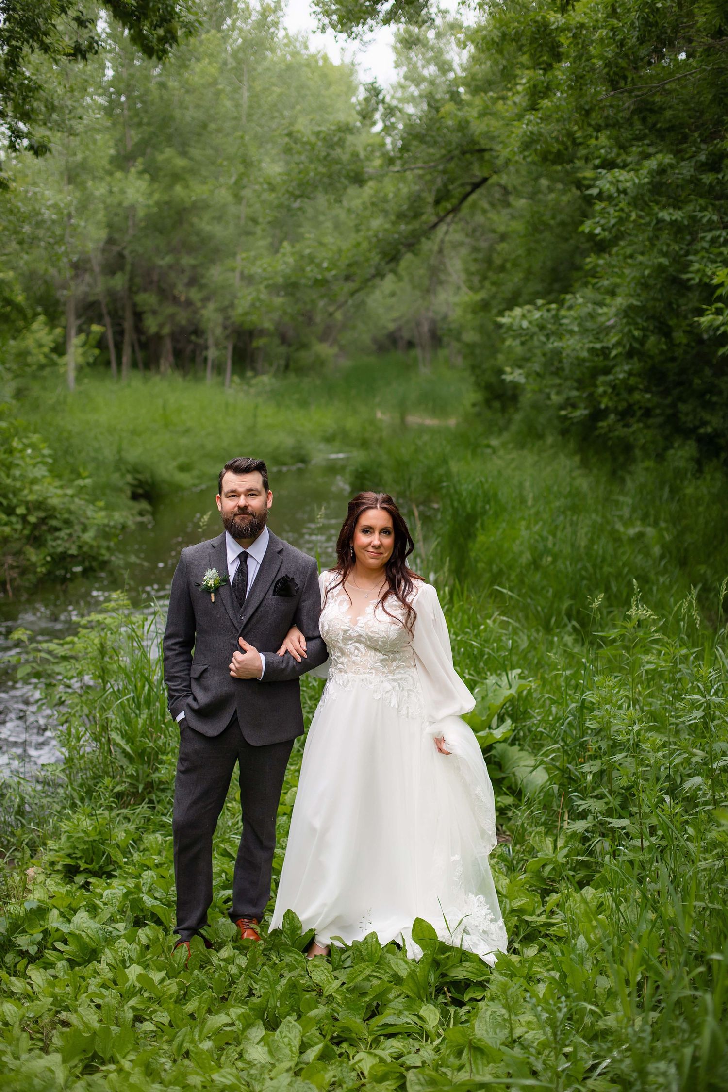 Newlywed couple. Alexandria, Minnesota Wedding Photography  by Willow & Wren Photography.  Intimate and small wedding photography.