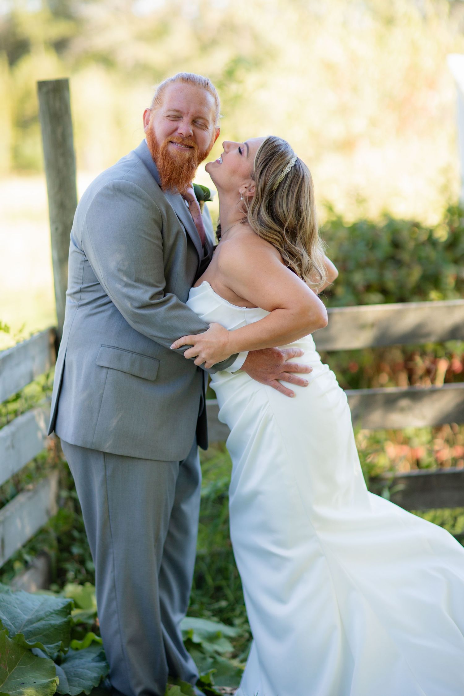 Wedding Couple. Victoria, Minnesota Wedding Photography  by Willow & Wren Photography.  Parley Lake Winery wedding.