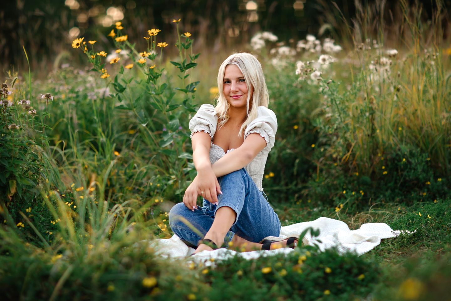 High school senior photography by Willow & Wren Photography in Waconia, Minnesota.  Waconia Minnesota High School Photography.