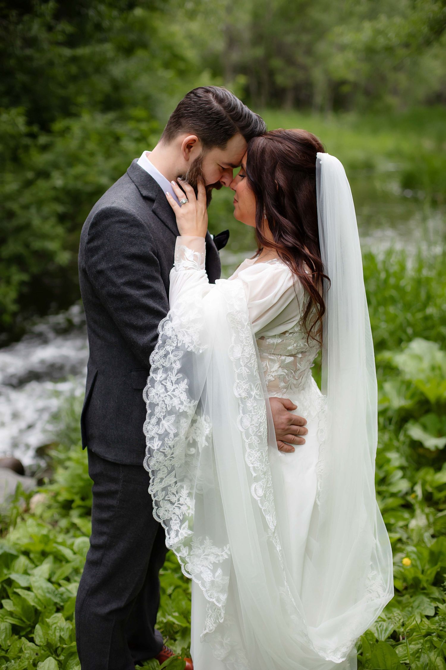 Newlywed couple. Alexandria, Minnesota Wedding Photography  by Willow & Wren Photography.  Intimate wedding photography.