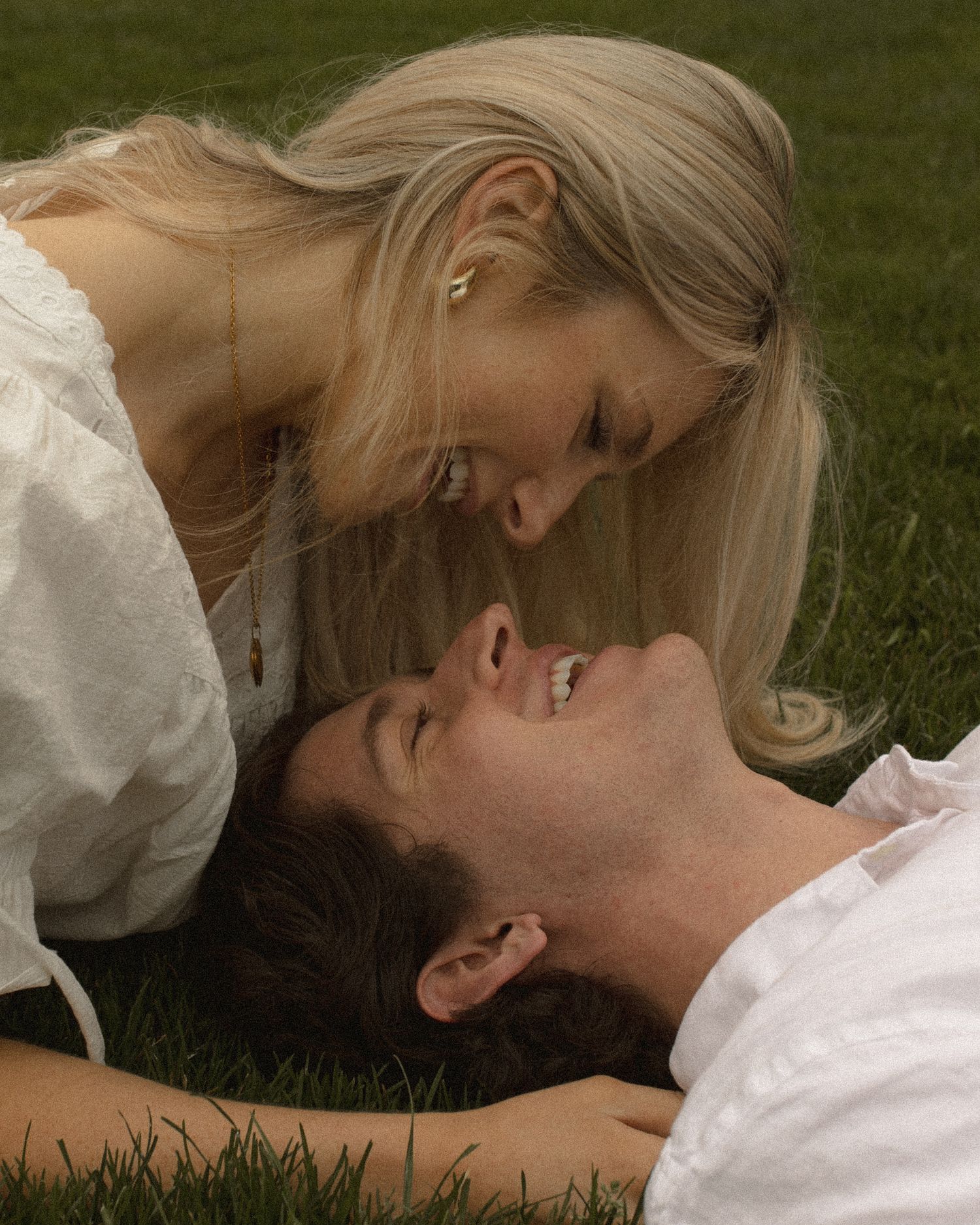Romantic engagement session at San Francisco