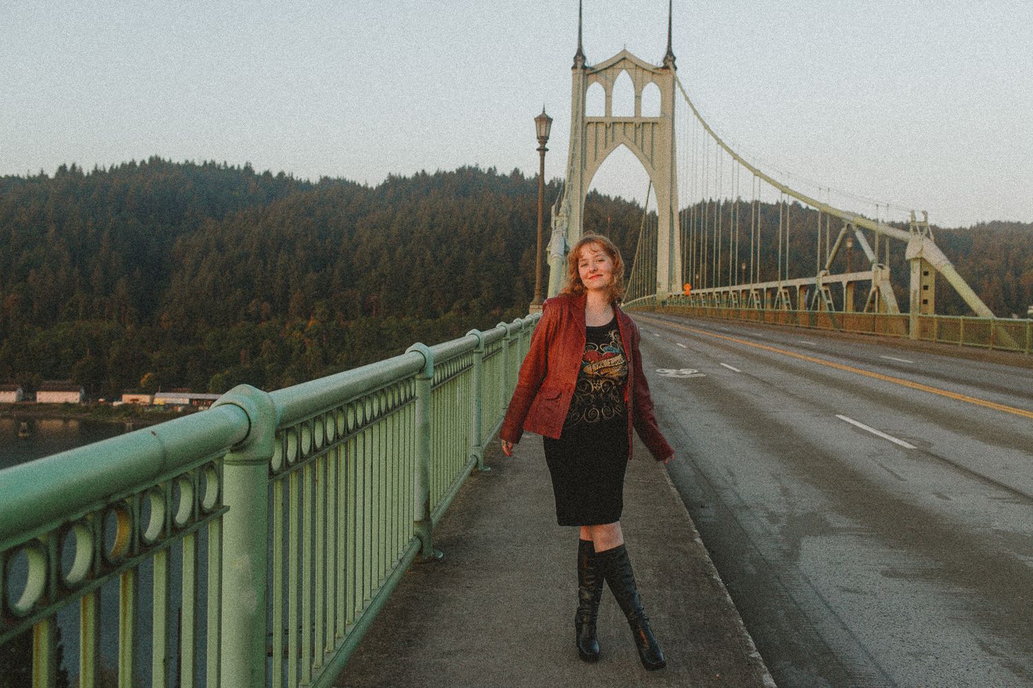 salem oregon senior pictures, Beaverton senior photographers, Senior portraits Portland Oregon,