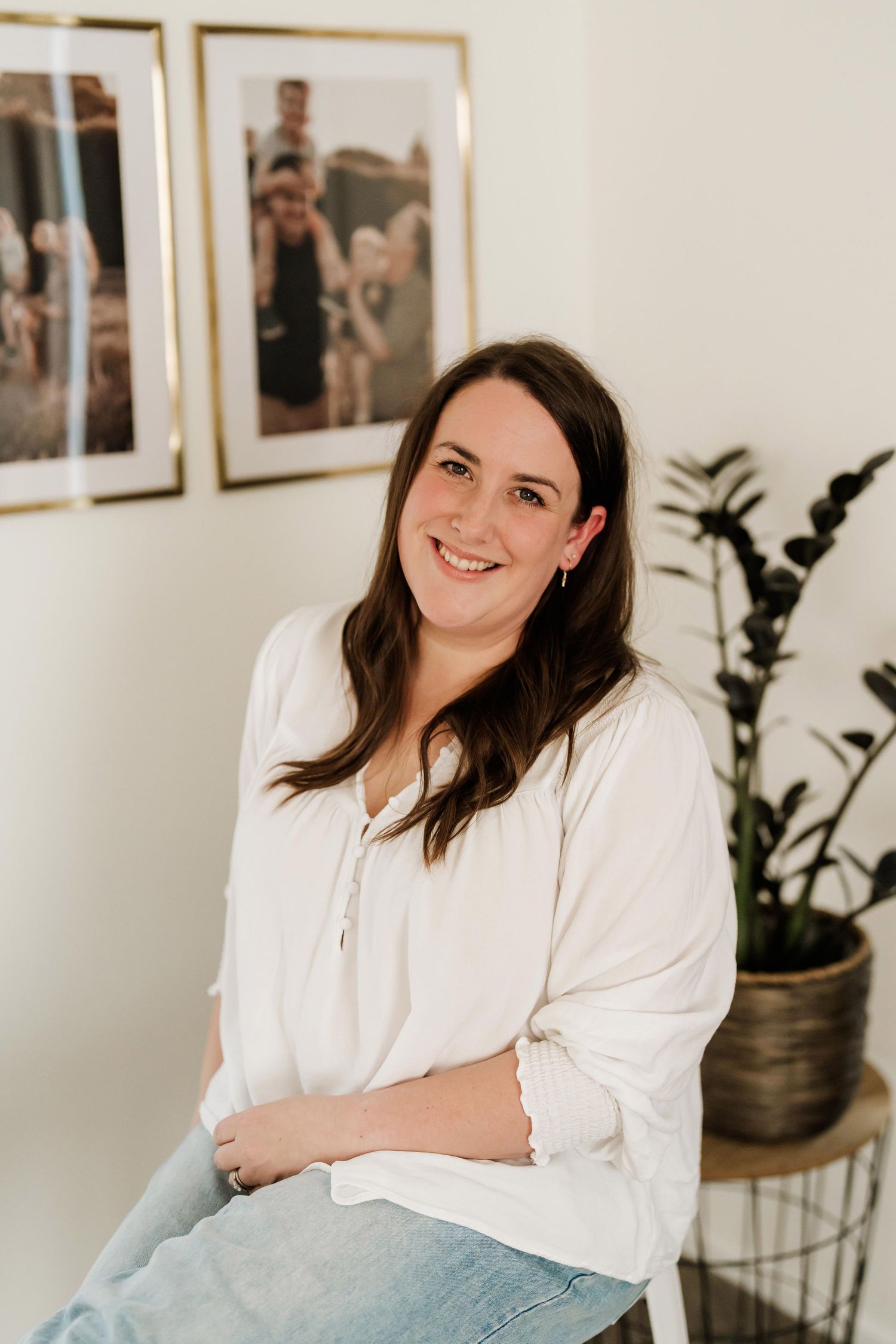 Katie Kneller, a Christchurch family, maternity and newborn photographer