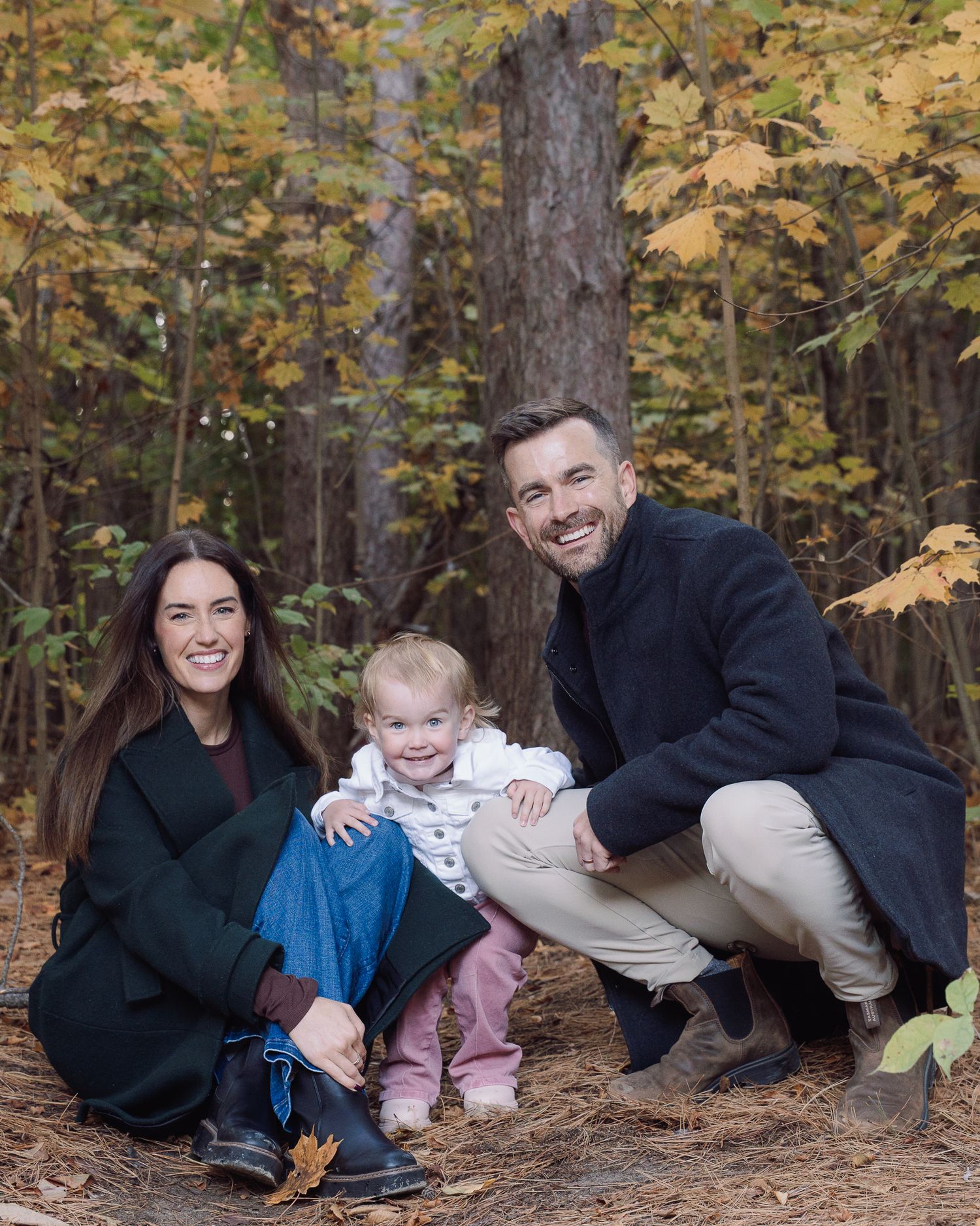 Family photography session in Kitchener Ontario with natural light